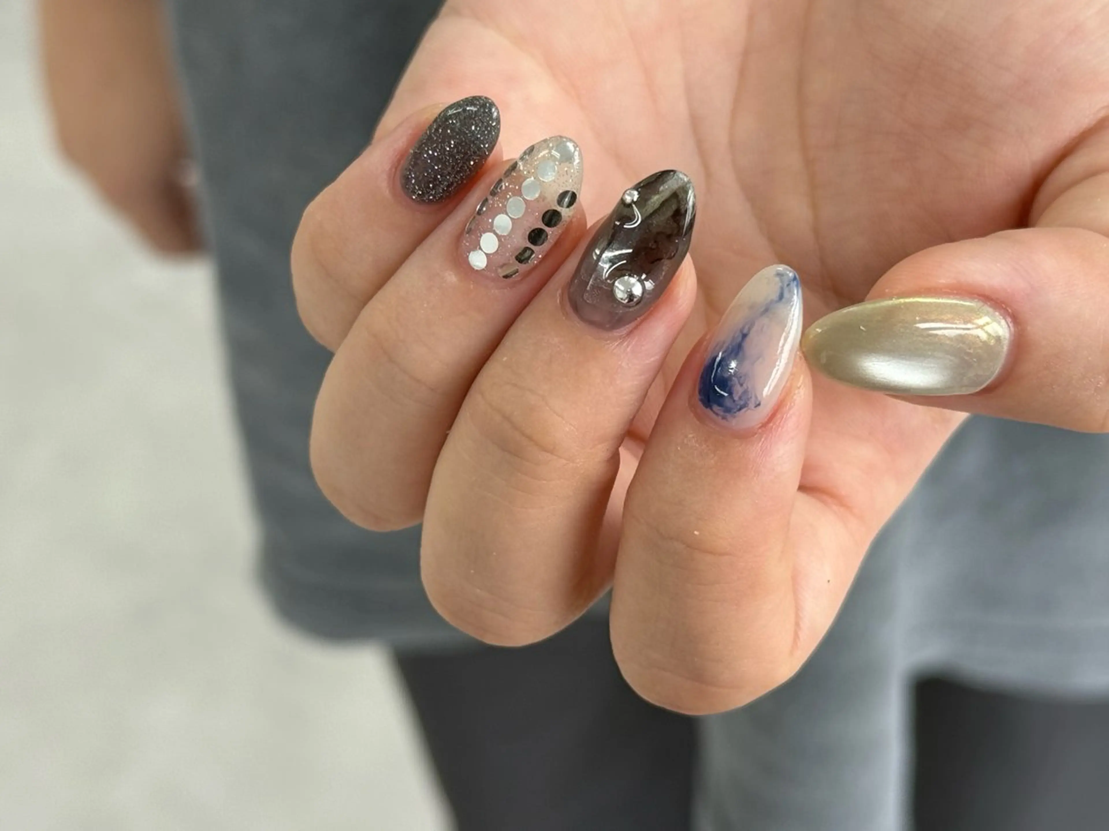 ネイル LULUMU Aoiのネイルデザイン