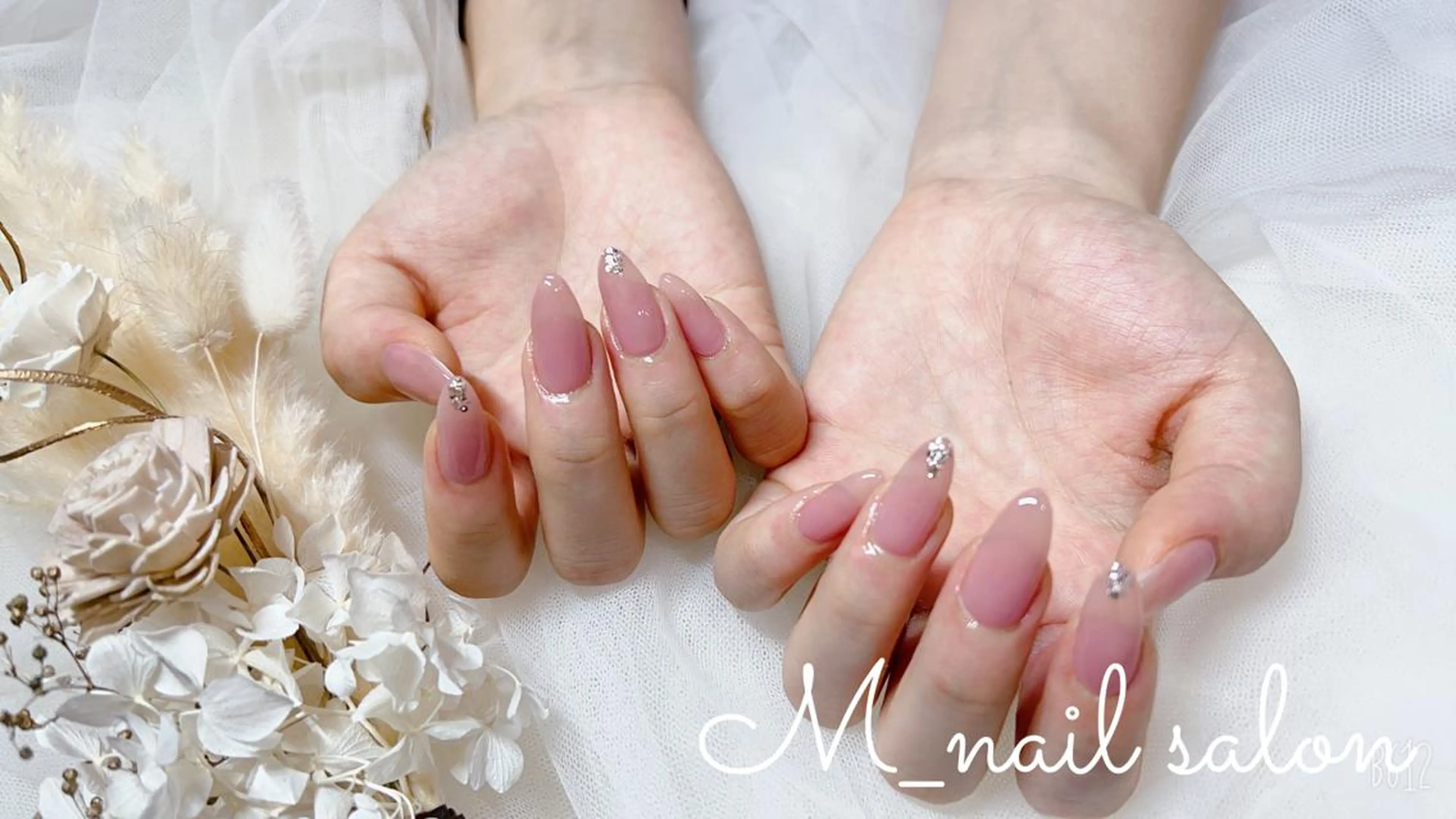 ネイル シンプルネイル M_ nail salonのネイルデザイン