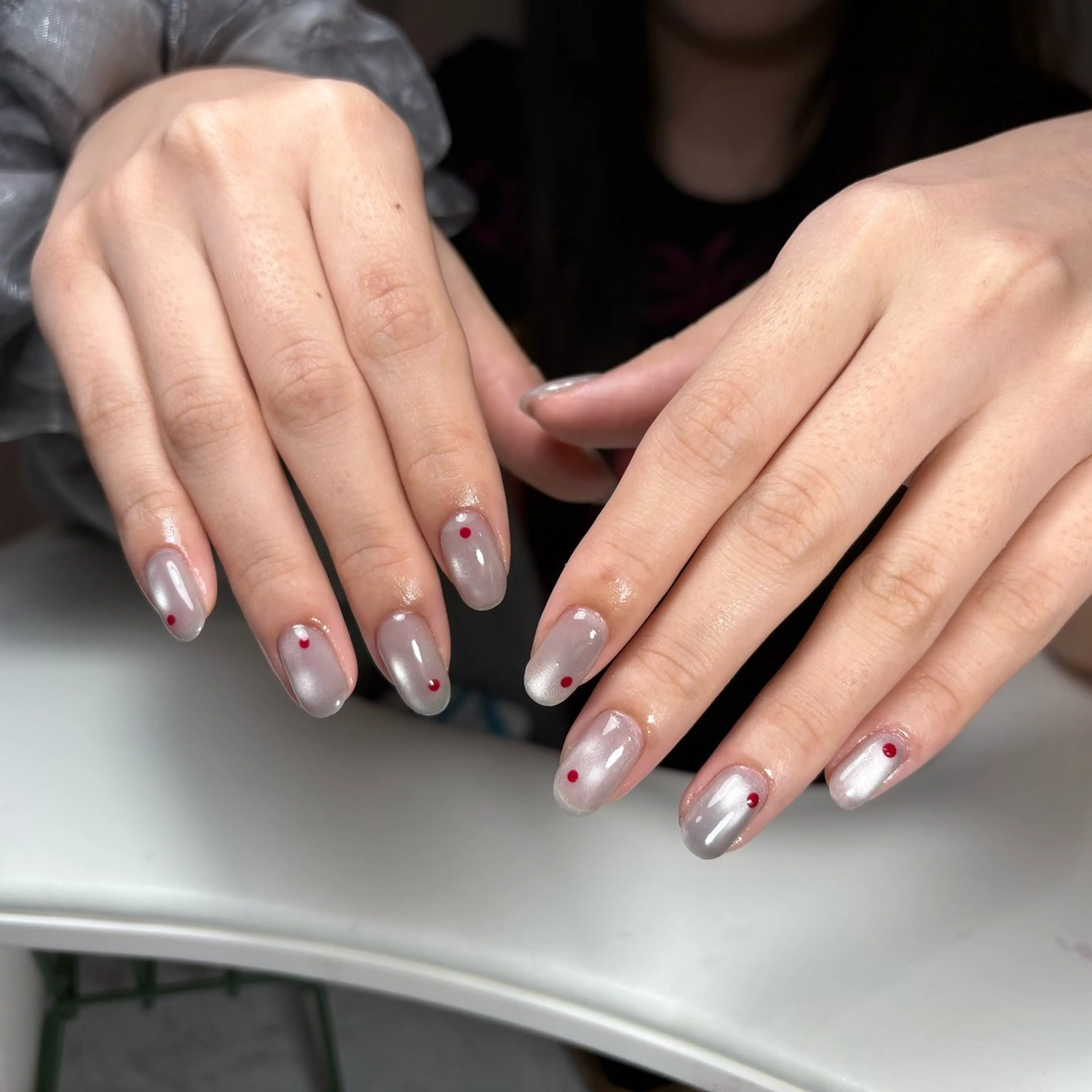 ネイル 韓国ネイル マグネットネイル シンプルネイル ネイルチップ ワンホンネイル ハンドネイル ゆい ノエラネイルのネイルデザイン