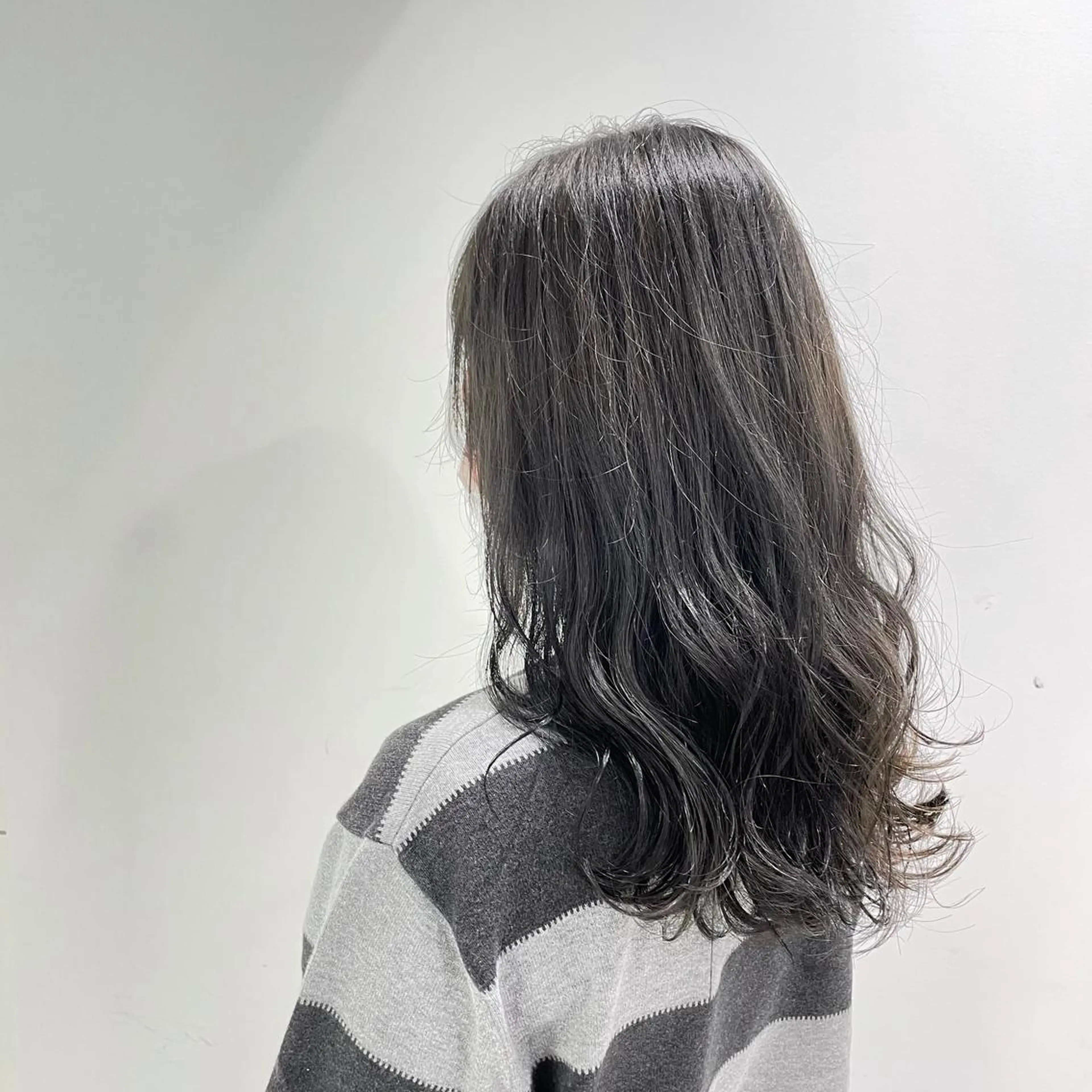 ミディアム カラー ヘアカラー トリートメント ヘアセット 赤み消しカラー 🍀JUNKIのヘアスタイル