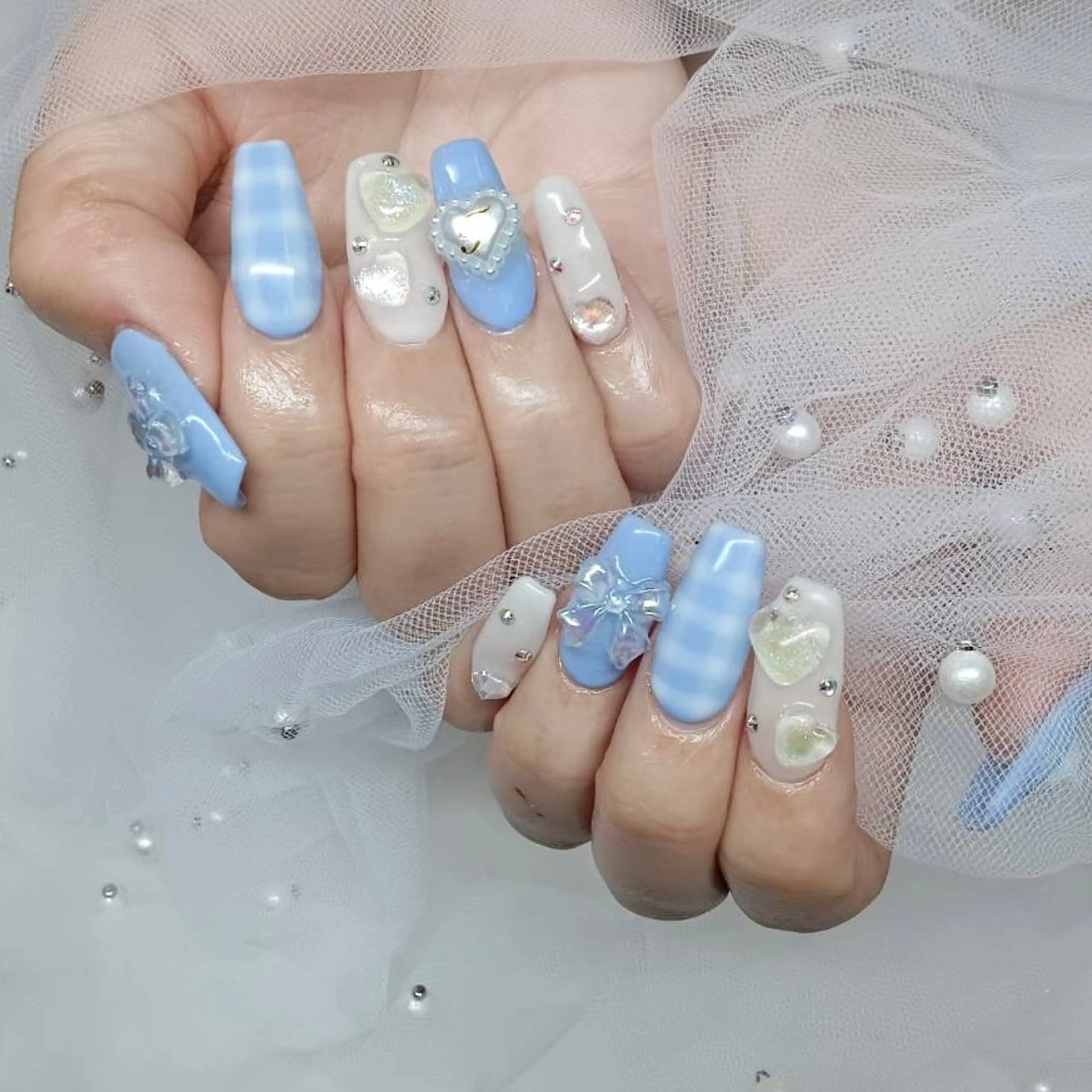 ネイル ハンドネイル 金井 奈々のネイルデザイン