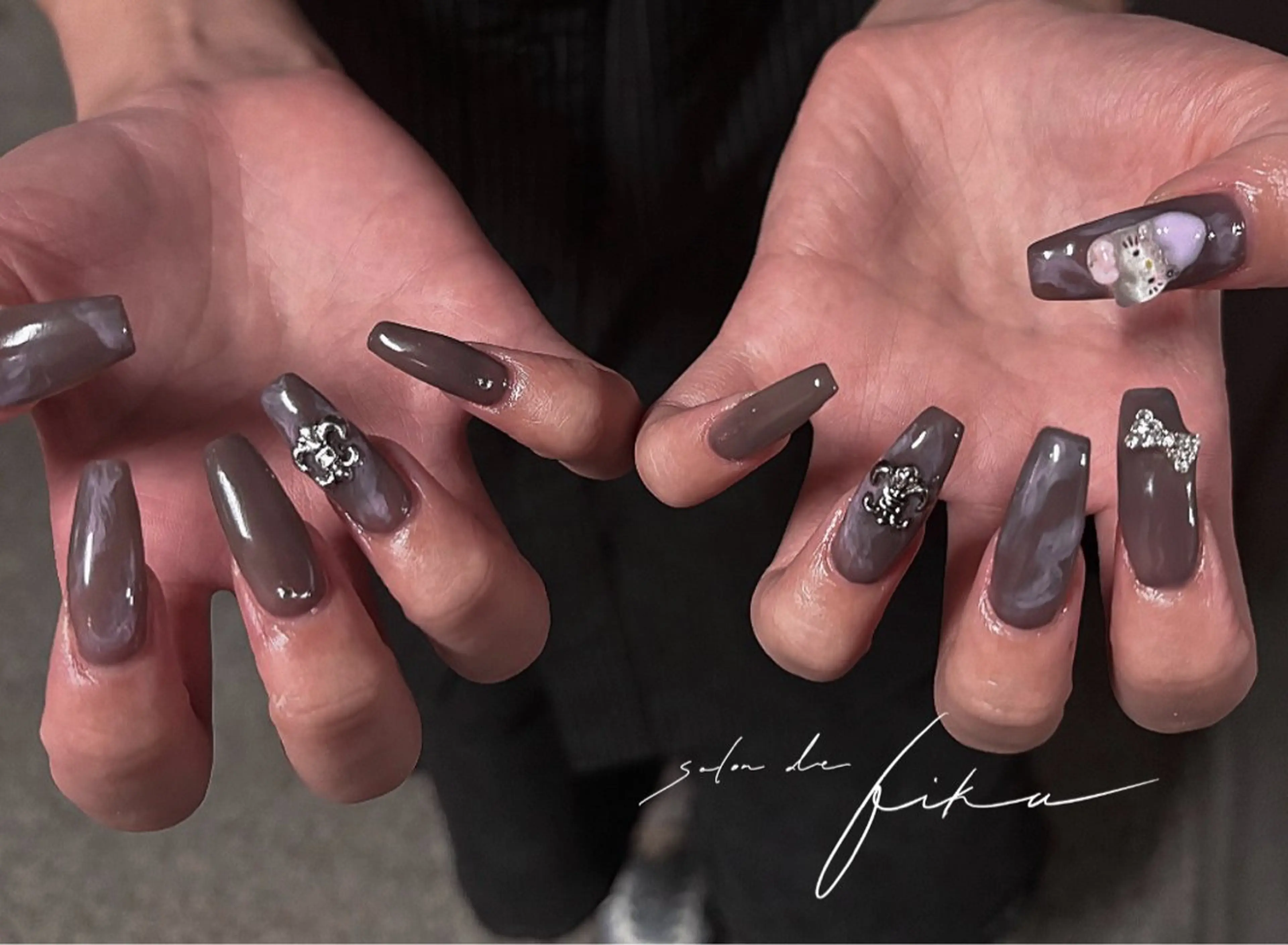 ネイル ハンドネイル 武智日々花 【パラジェル取扱店】のネイルデザイン