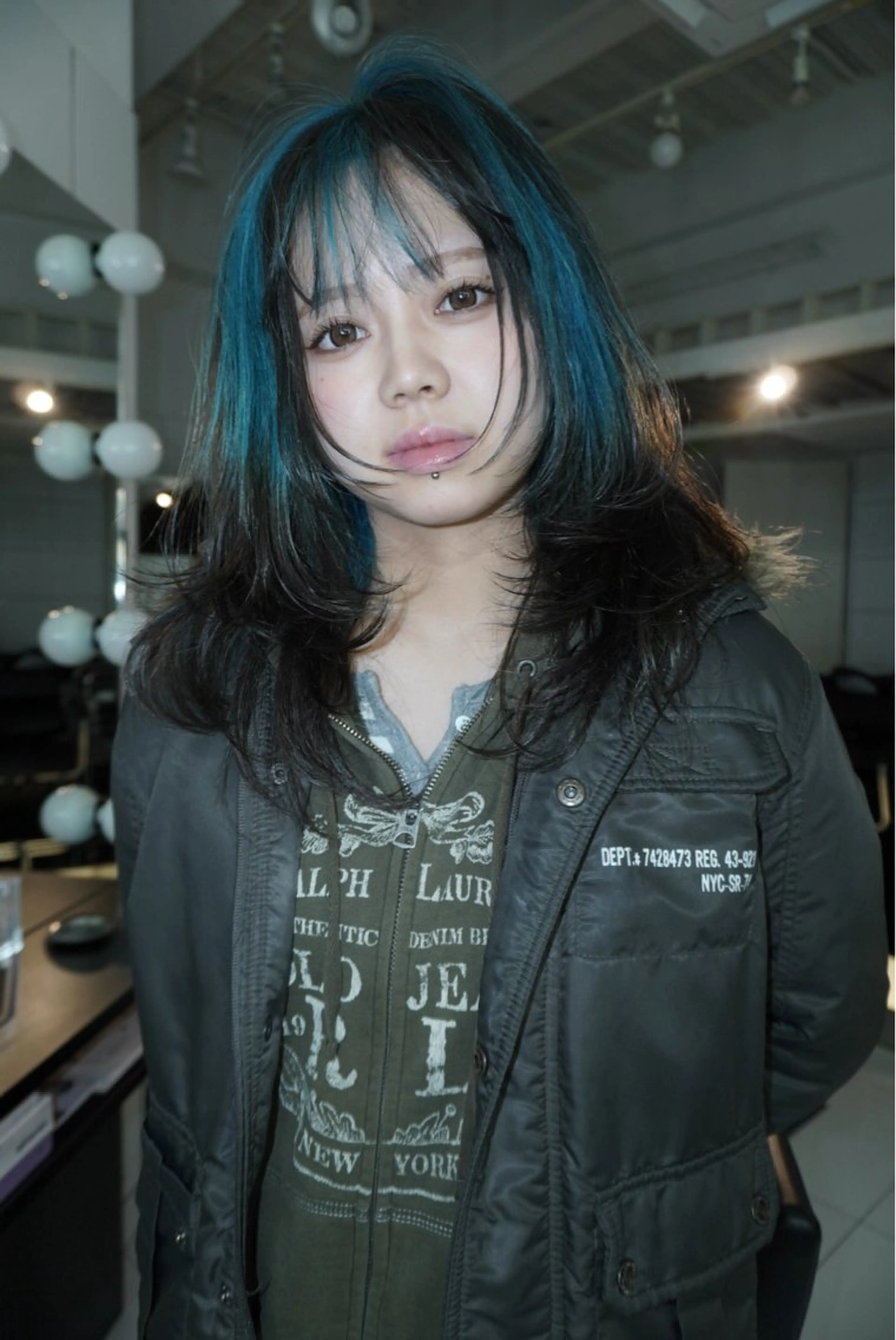 セミロング カラー ヘアアレンジ MIYU/ニュアンス /ケアブリーチカラーのヘアスタイル