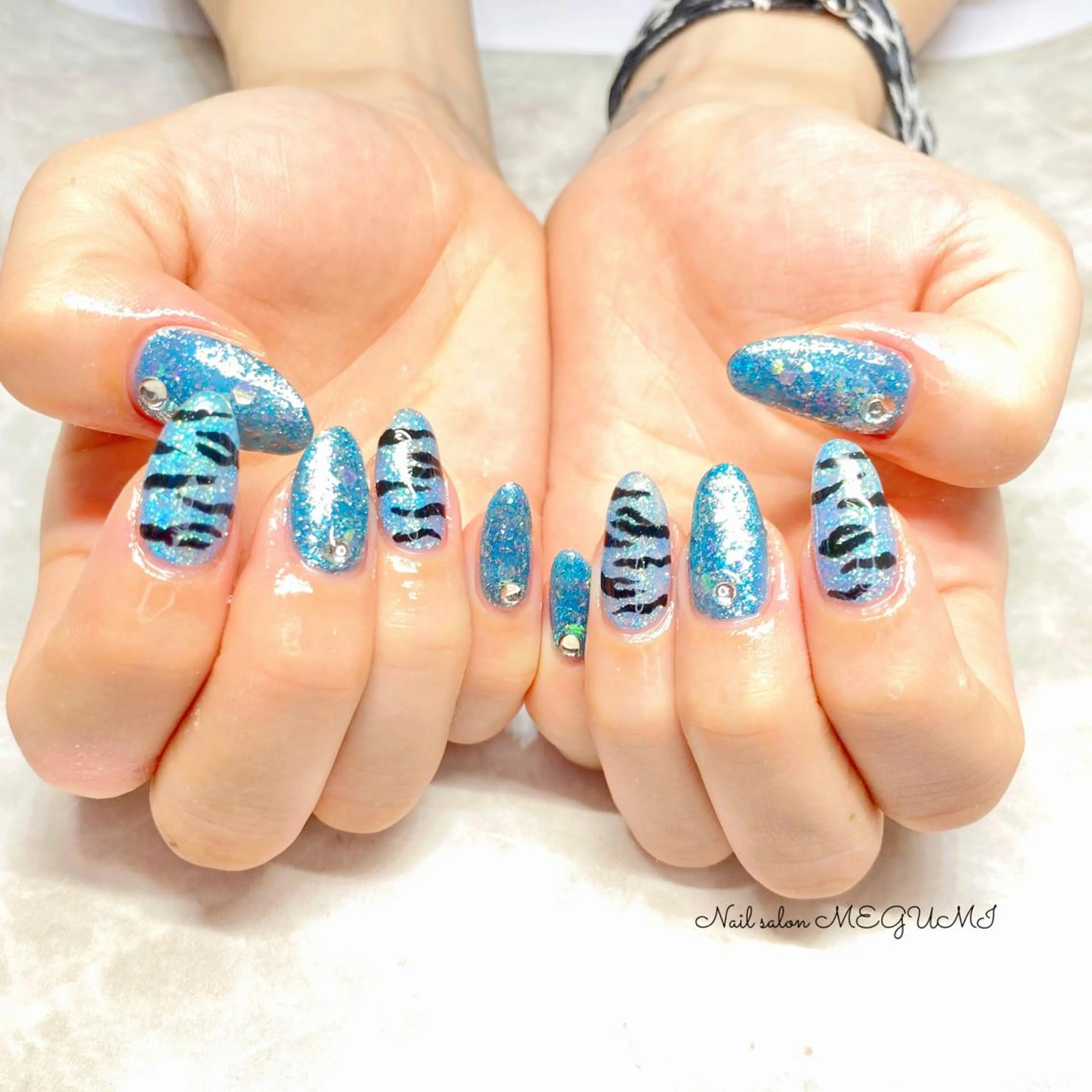 ネイル Nail salon MEGUMIのネイルデザイン
