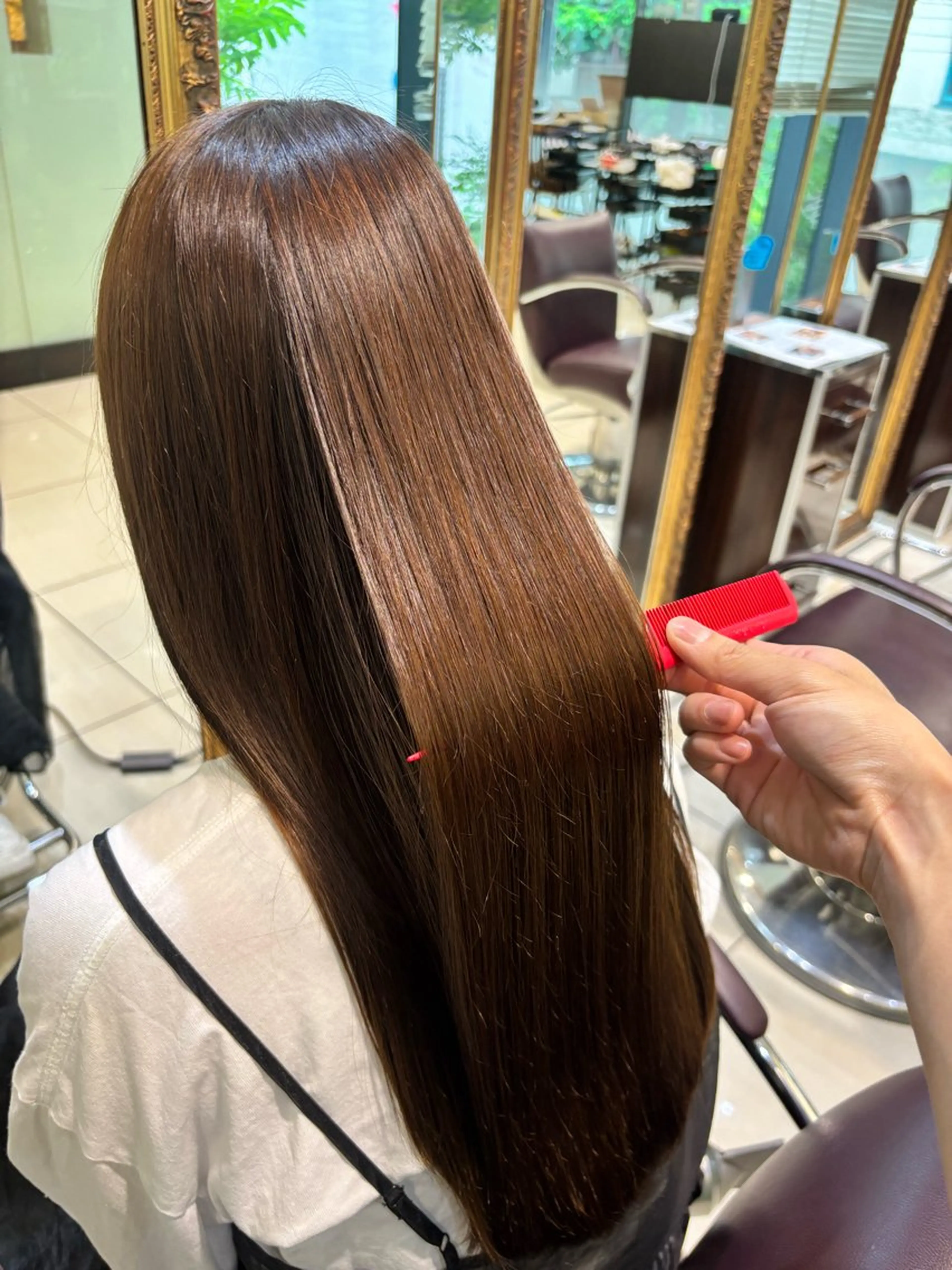 ロング カラー ヘアカラー トリートメント 冨田 康太のヘアスタイル