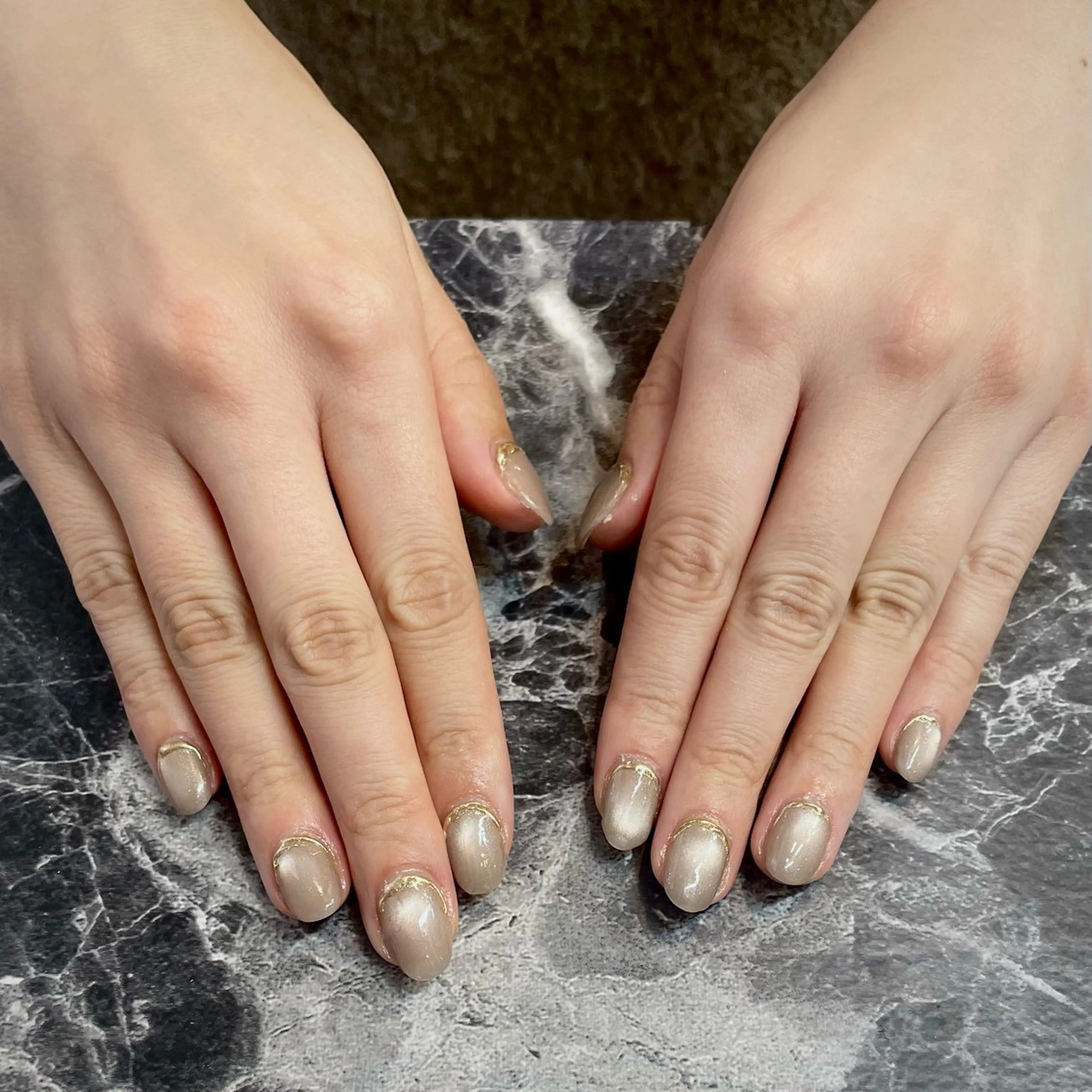 ネイル アートネイル マグネットネイル ミラーネイル ハンドネイル 大塚 晃花のネイルデザイン