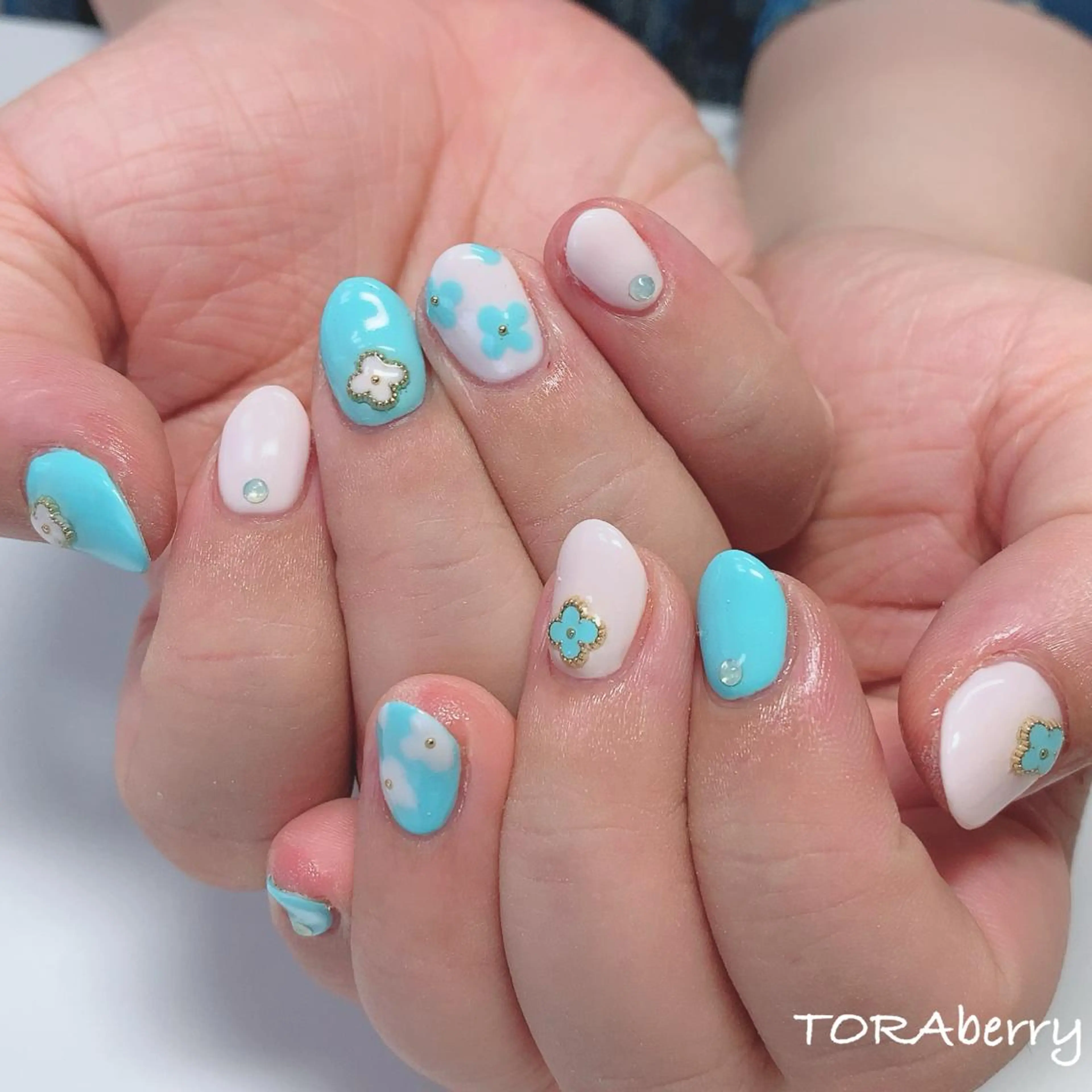 ネイル ハンドネイル ネイリスト なつみのネイルデザイン