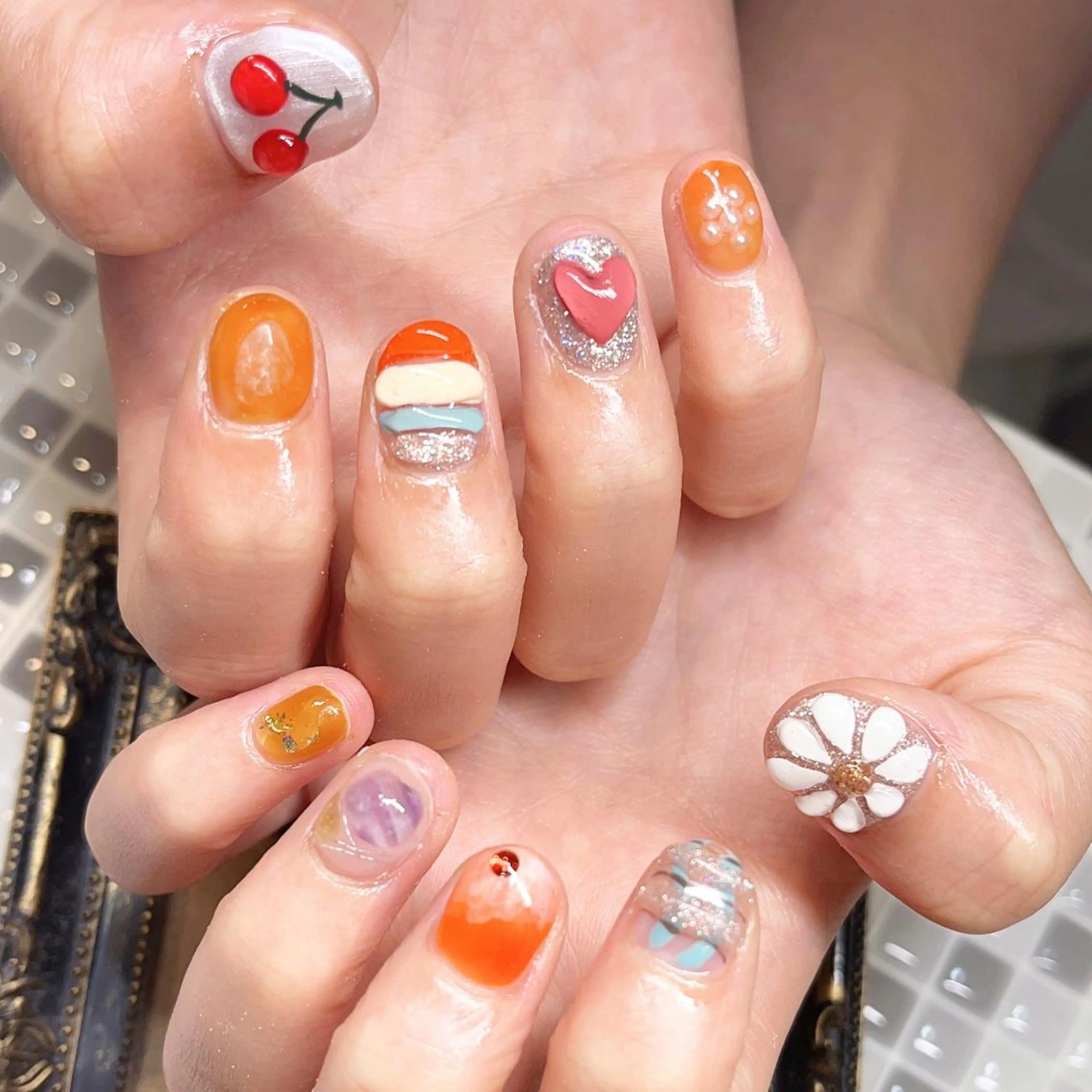 ネイル ぷっくりネイル nailist yuiのネイルデザイン