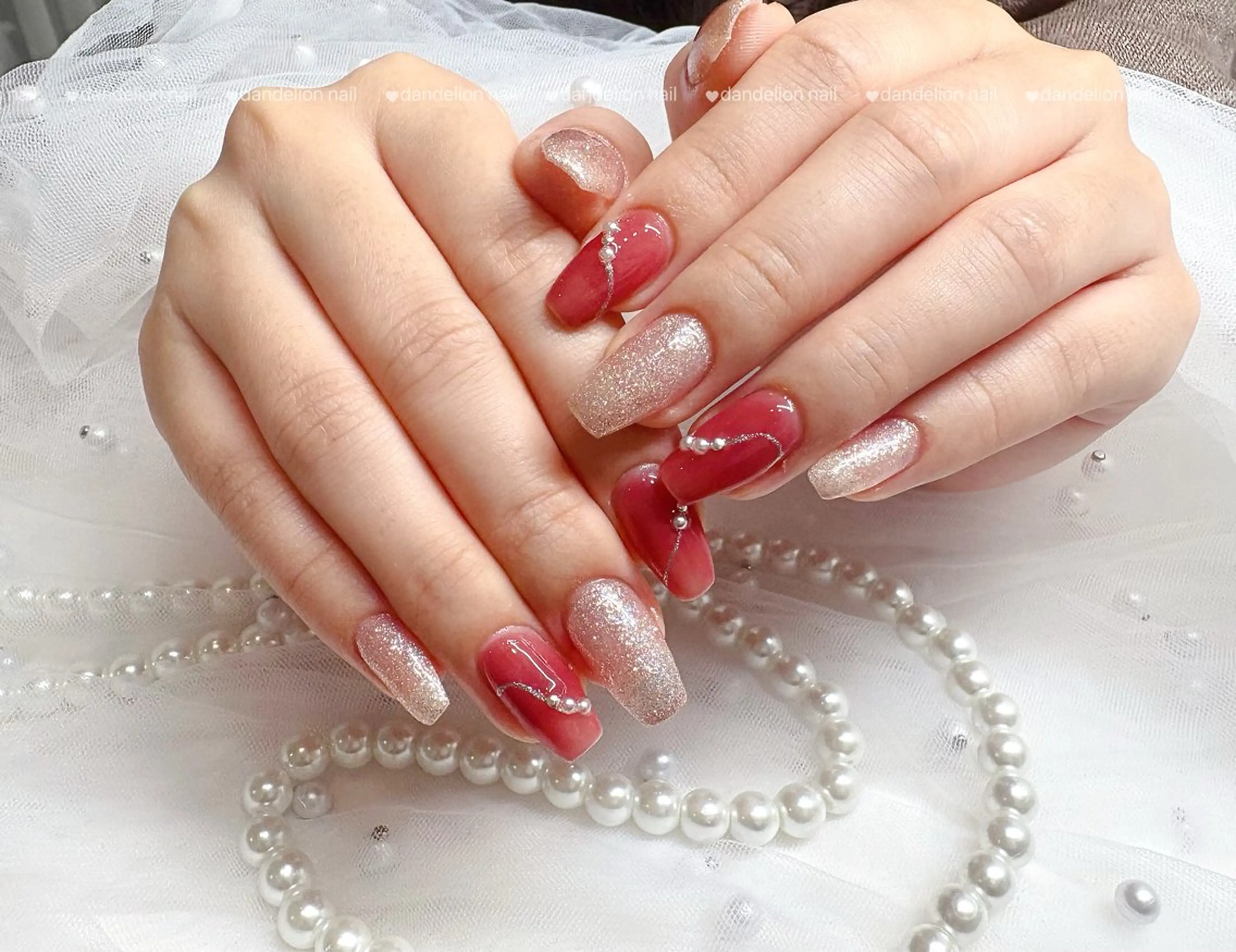 ネイル アートネイル キラキラネイル シンプルネイル ワンホンネイル ハンドネイル dandelion nail北千住のネイルデザイン