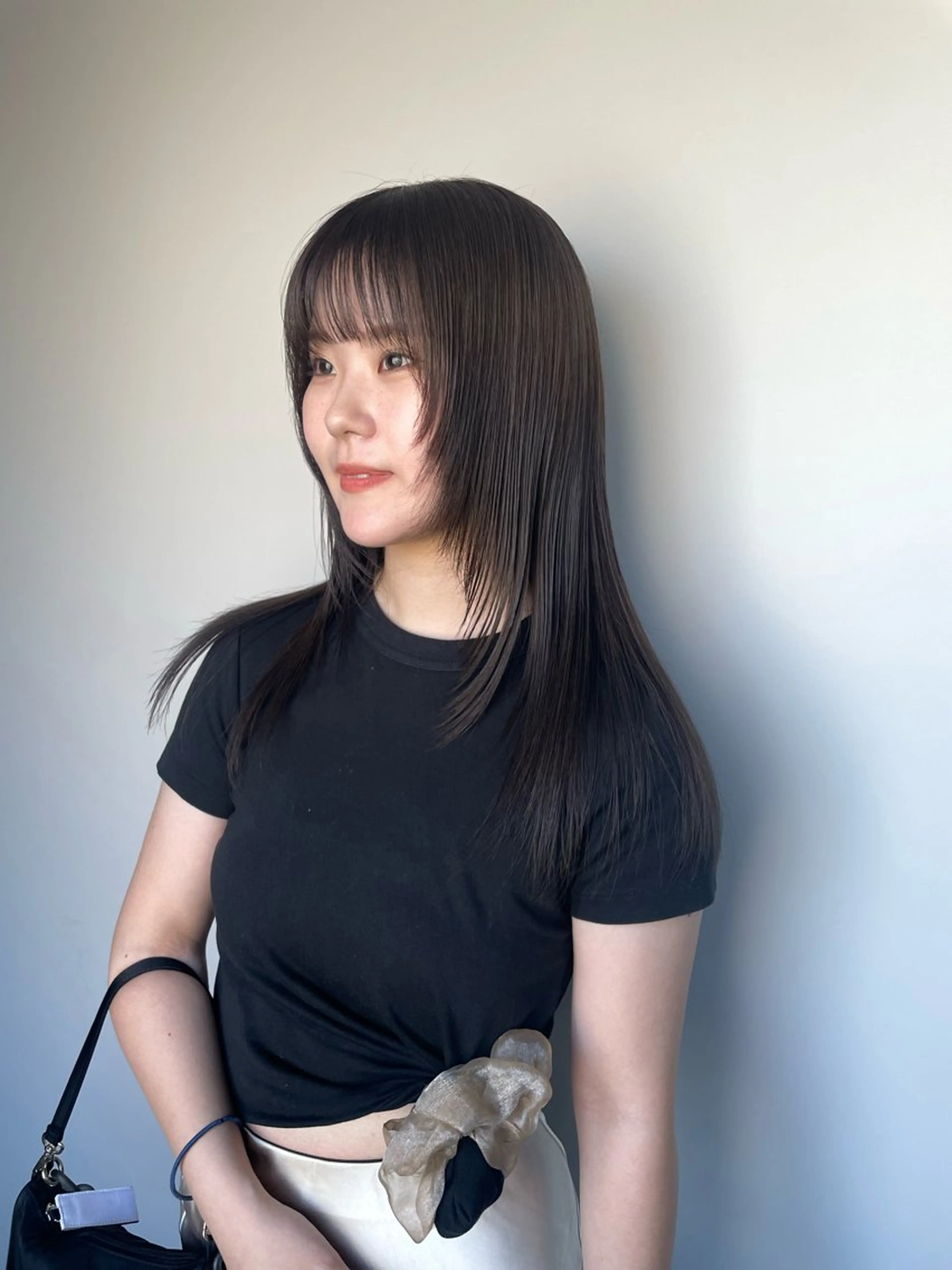 セミロング カット 佐伯 和佳のヘアスタイル