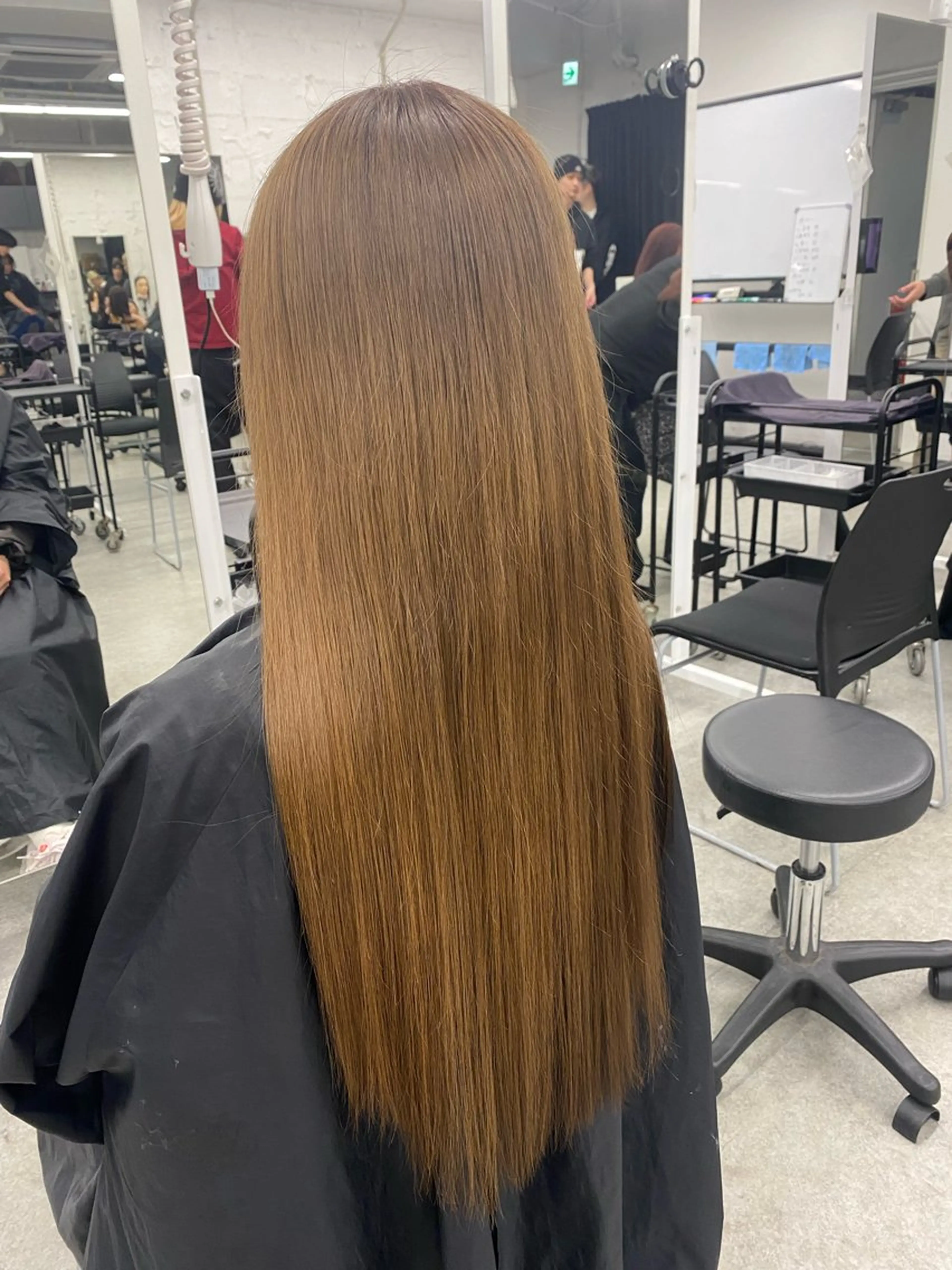 ロング Ma2Ri /ゆるふわ暖色カラーのヘアスタイル