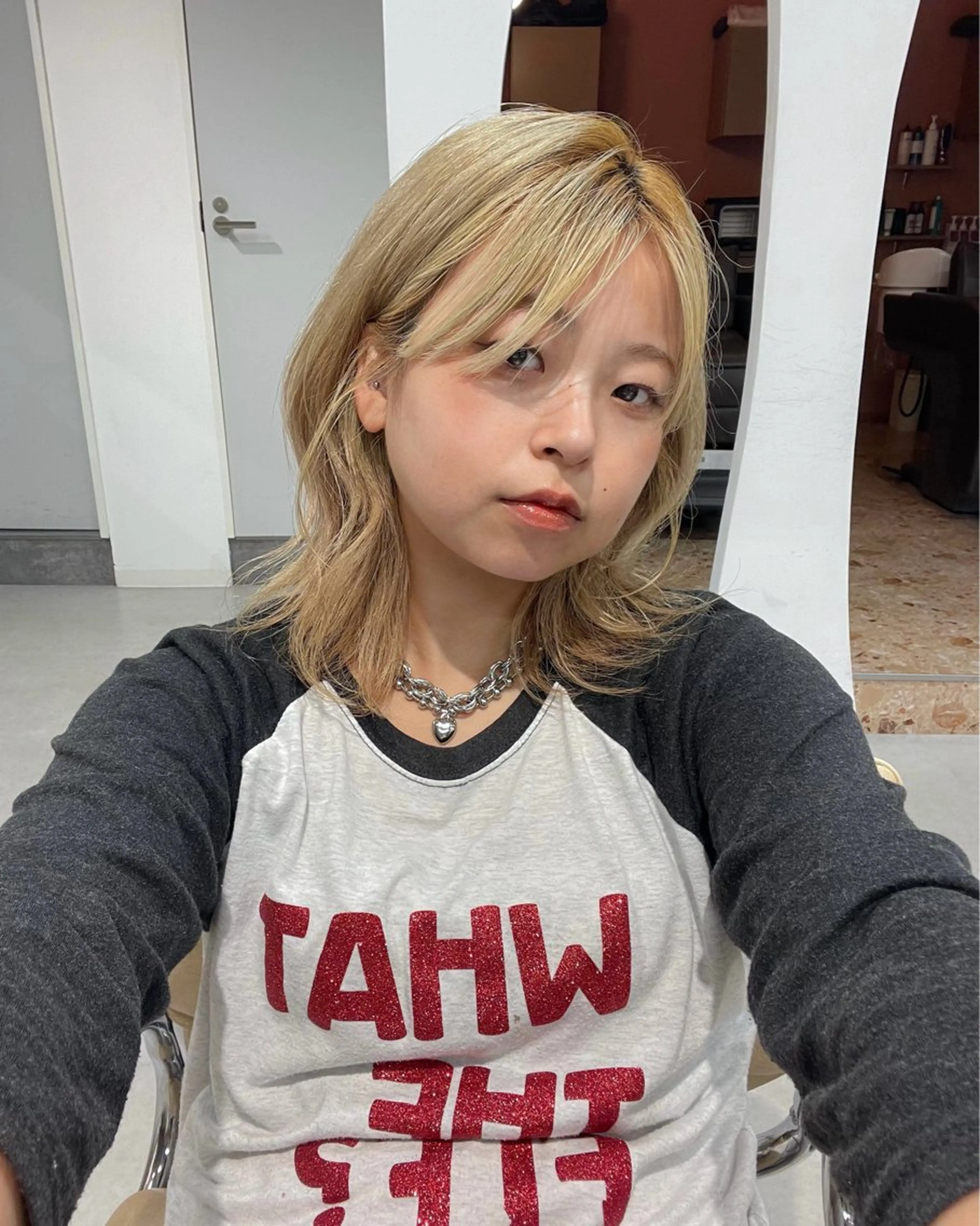 ダブルカラー,透け カラーHINARIのヘアスタイル