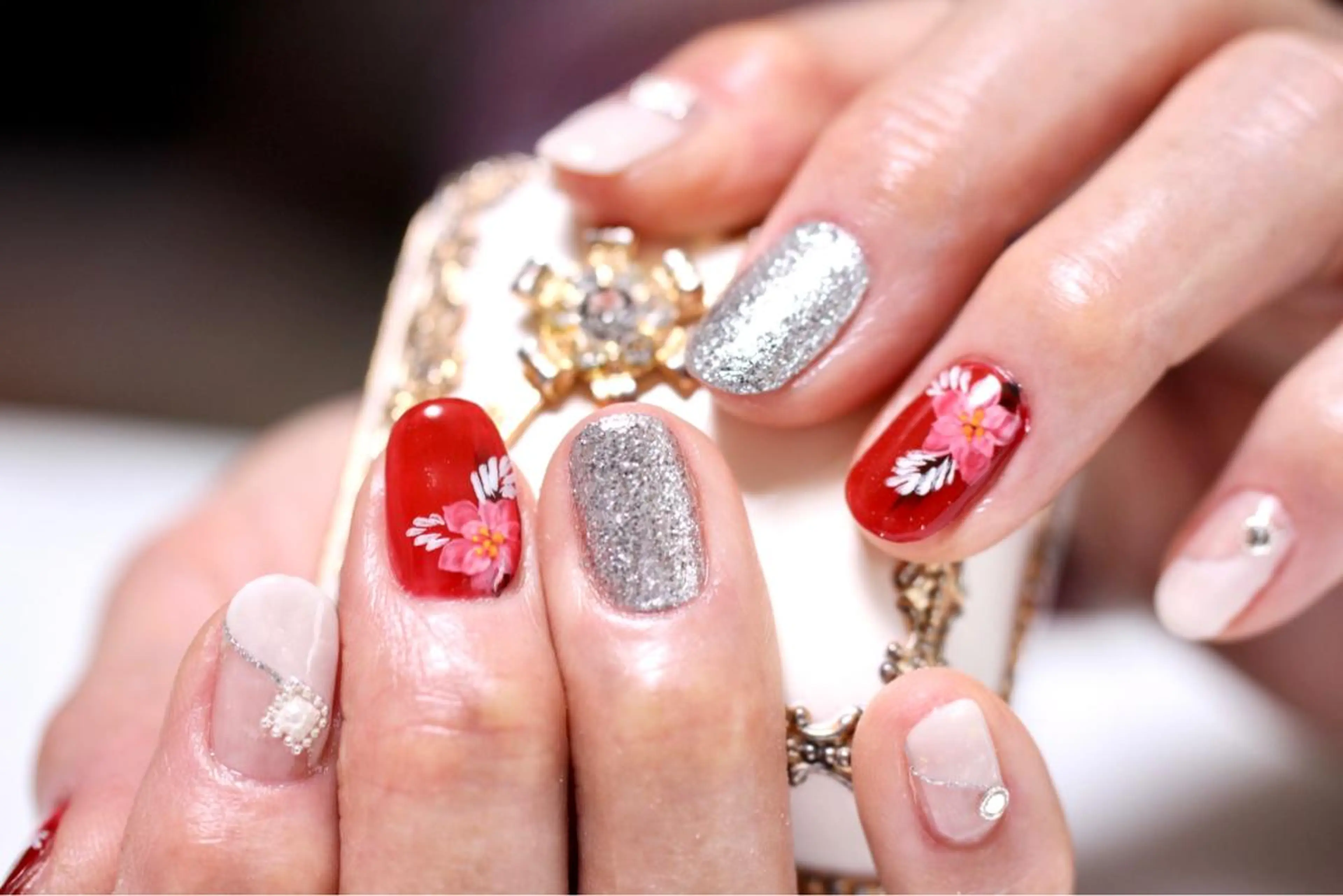 ネイル アートネイル ジェルネイル ママリンド　志村坂上店所属・しみ えんのネイルデザイン