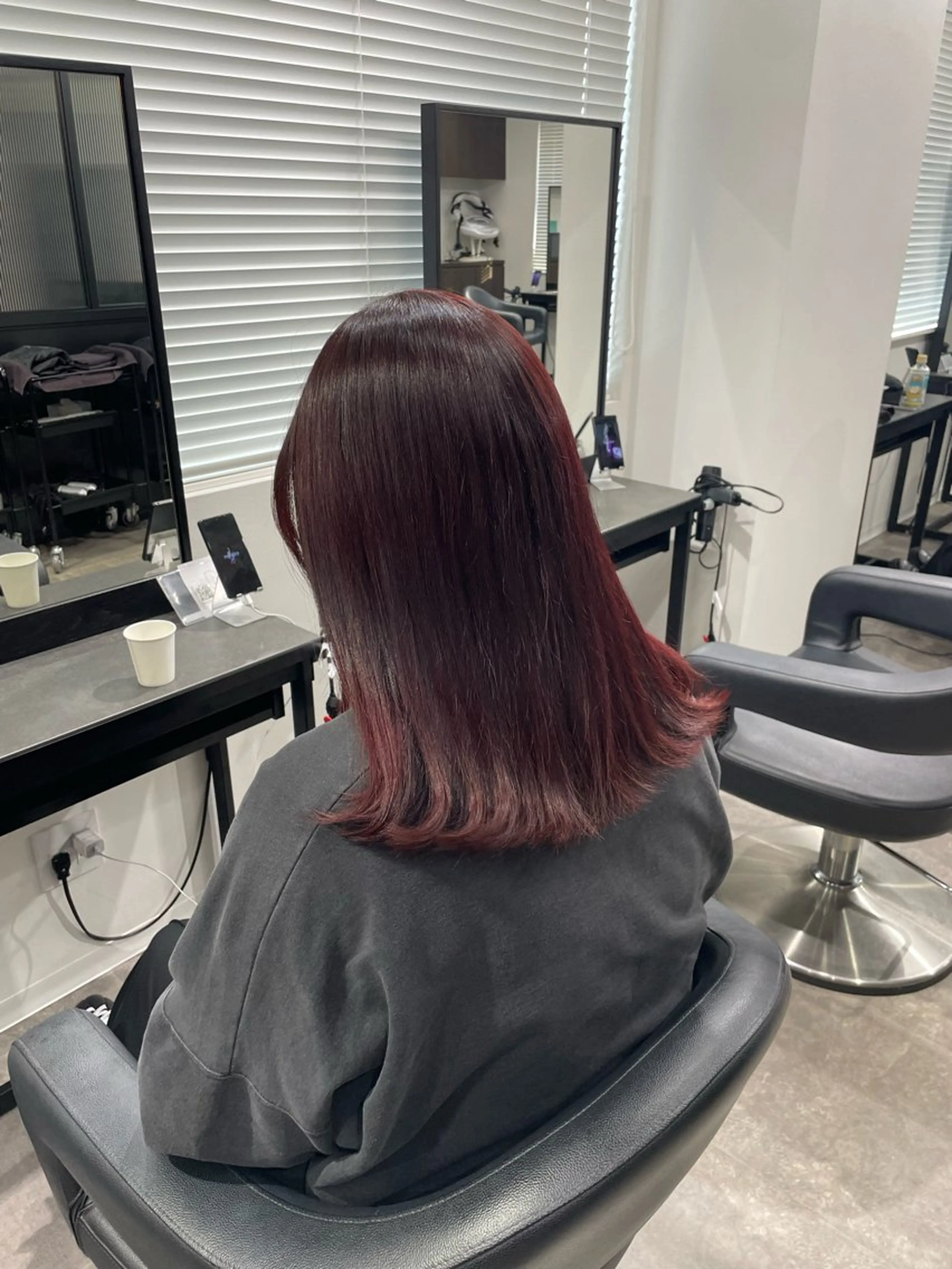 ロング カラー ブリーチ ダブルカラー ブリーチなしカラー 髪質改善 トリートメント 🤍透明感推しカラー 🤍yui‪💞✨のヘアスタイル