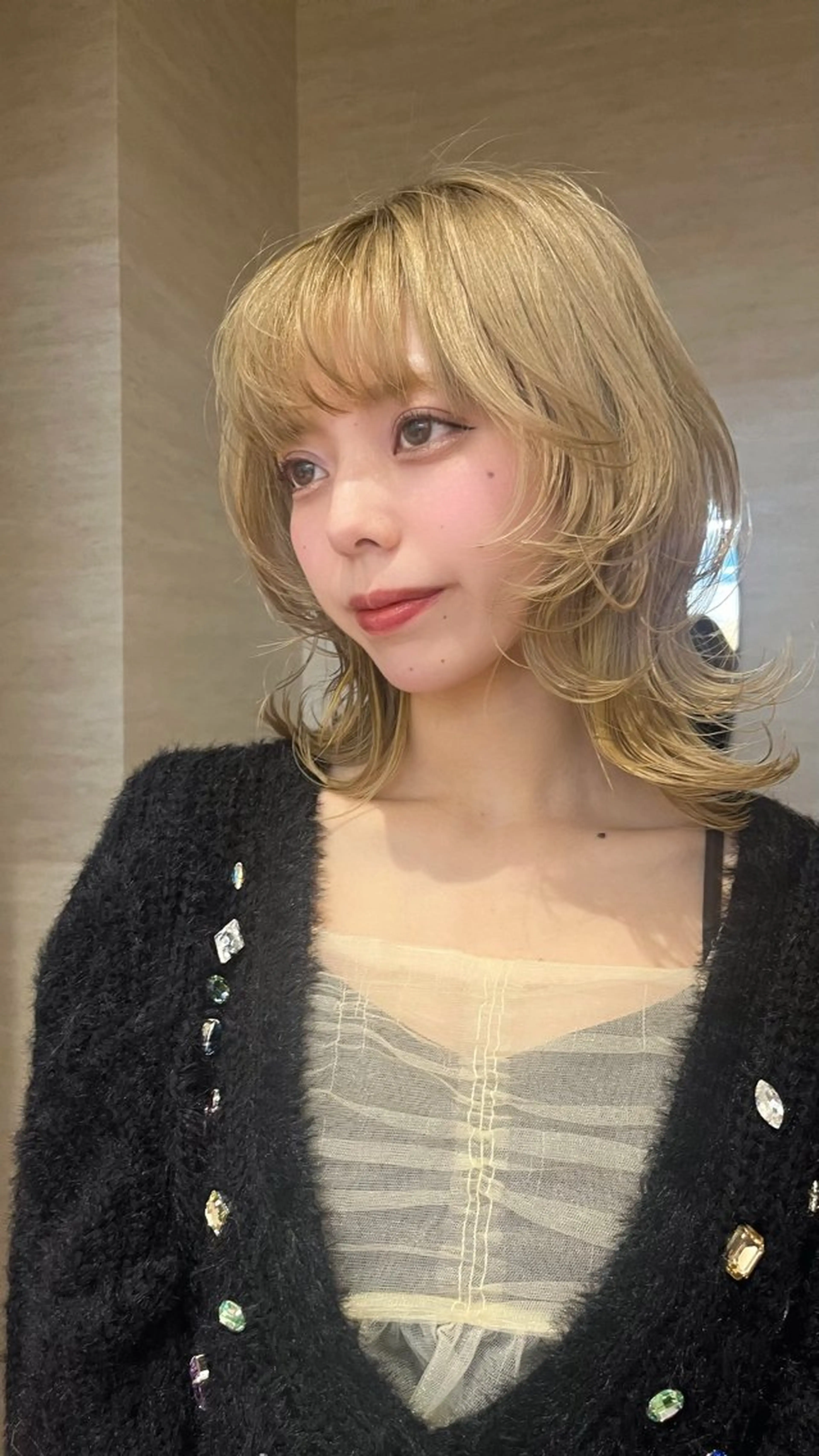 ミディアム カラー 柔らかい艶暖色 レイヤー🫧姫汝のヘアスタイル