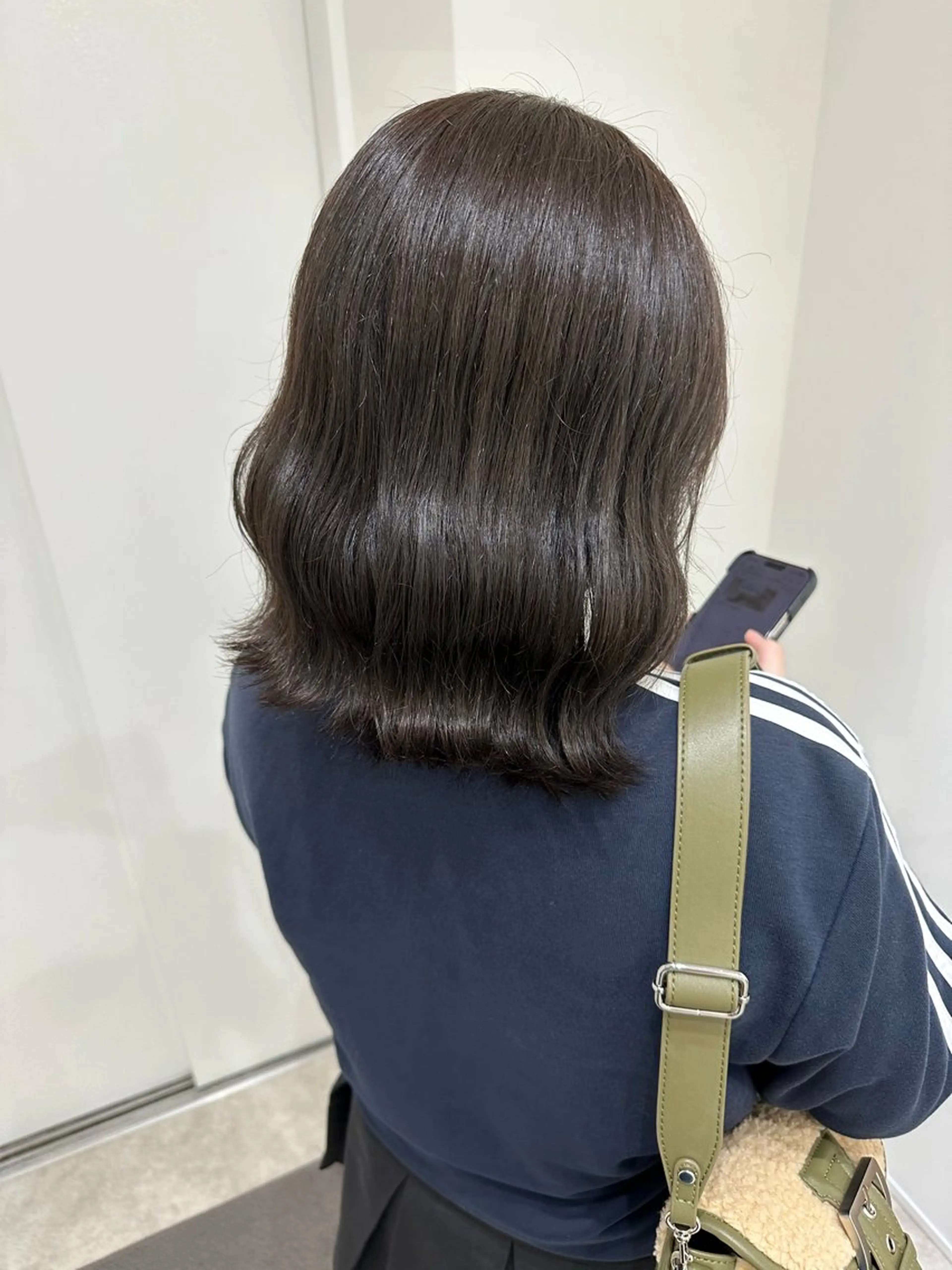 ミディアム カラー ヘアカラー トリートメント レイヤー/ナチュラル 💐nao.のヘアスタイル