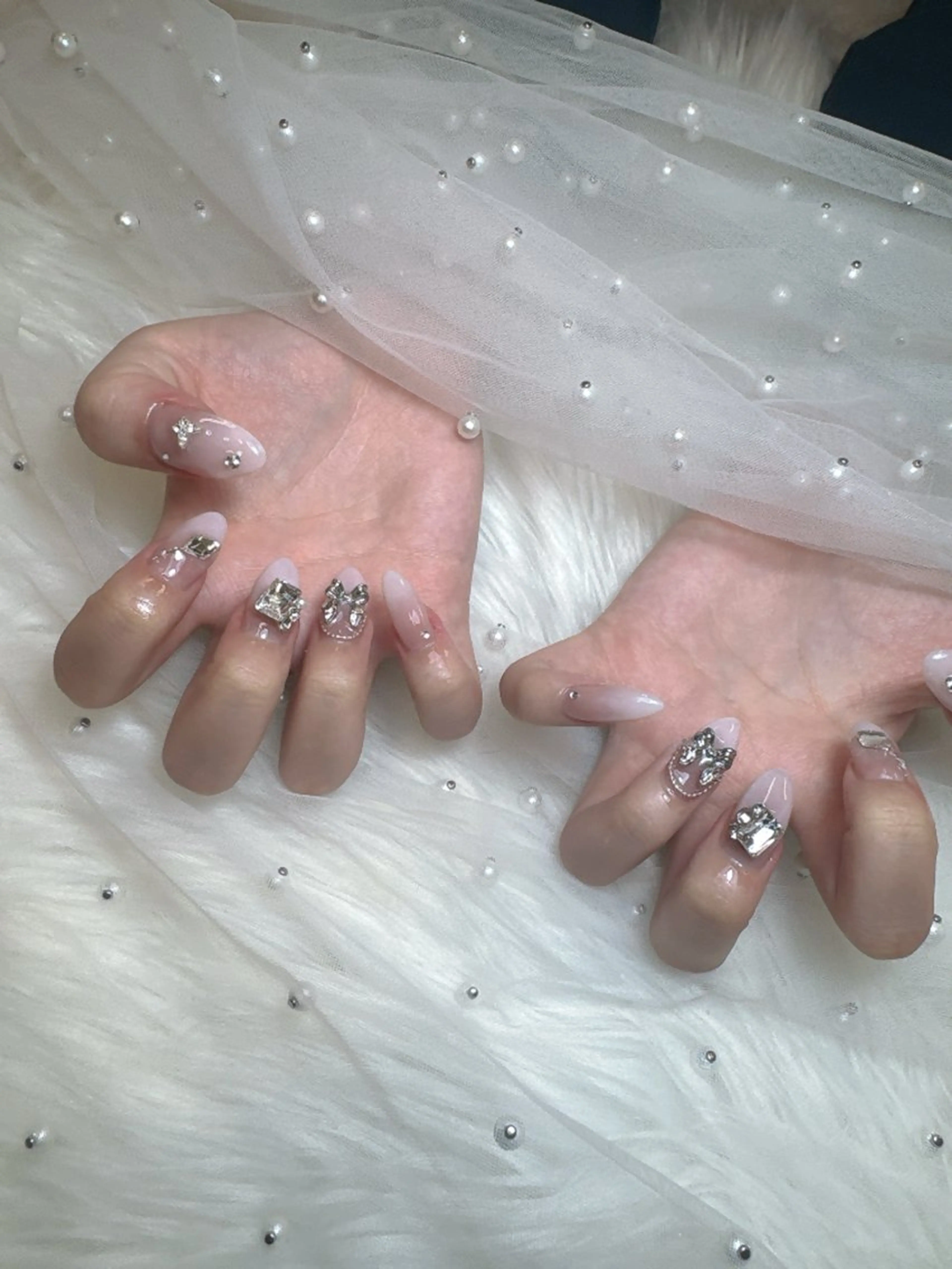 ネイル 持ち込み Queeens nailのネイルデザイン