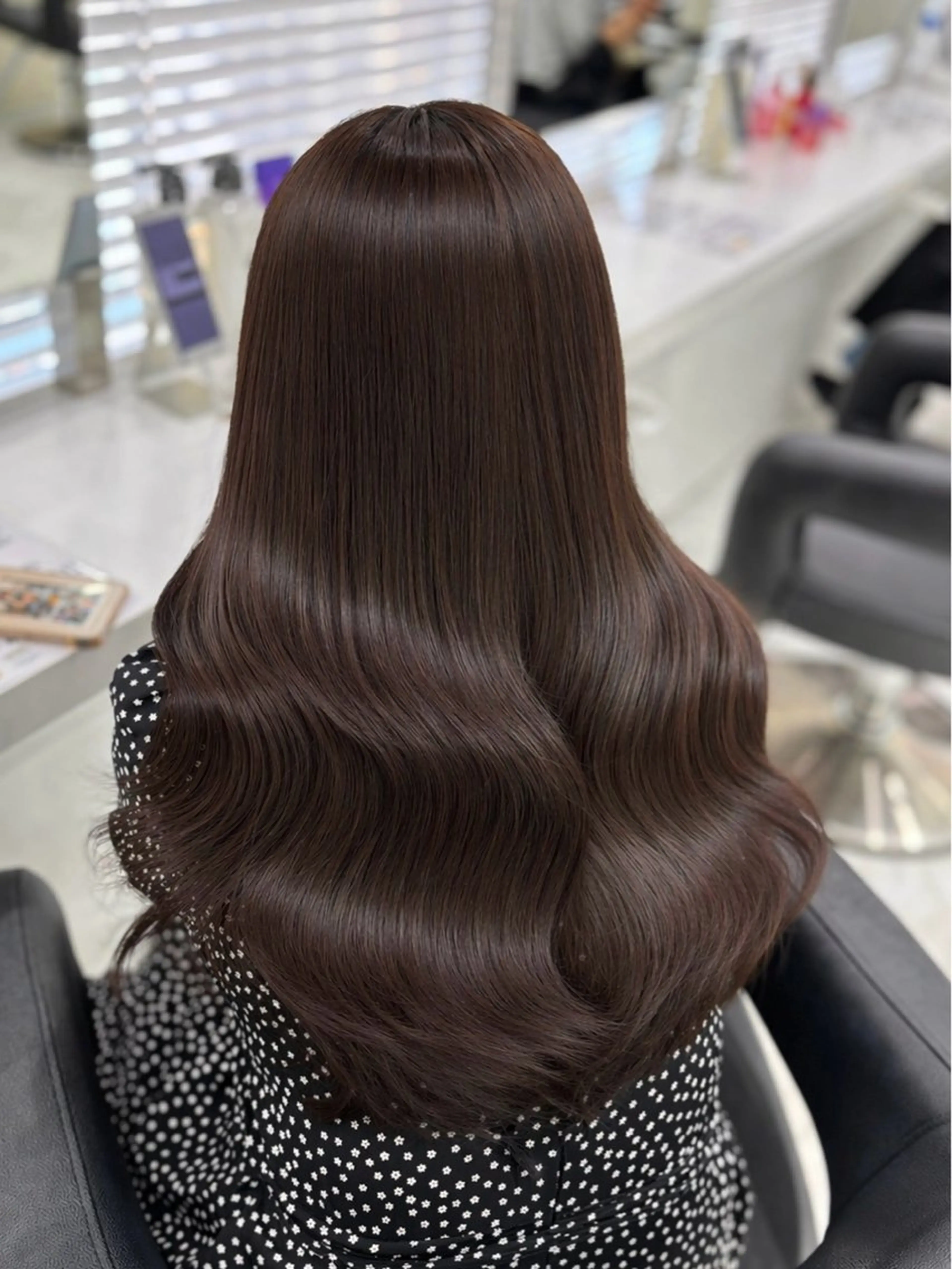 ロング カラー ヘアカラー トリートメント ヘッドスパ ヘアセット 流行りの透明感カラー ×縮毛矯正🤍ユウのヘアスタイル