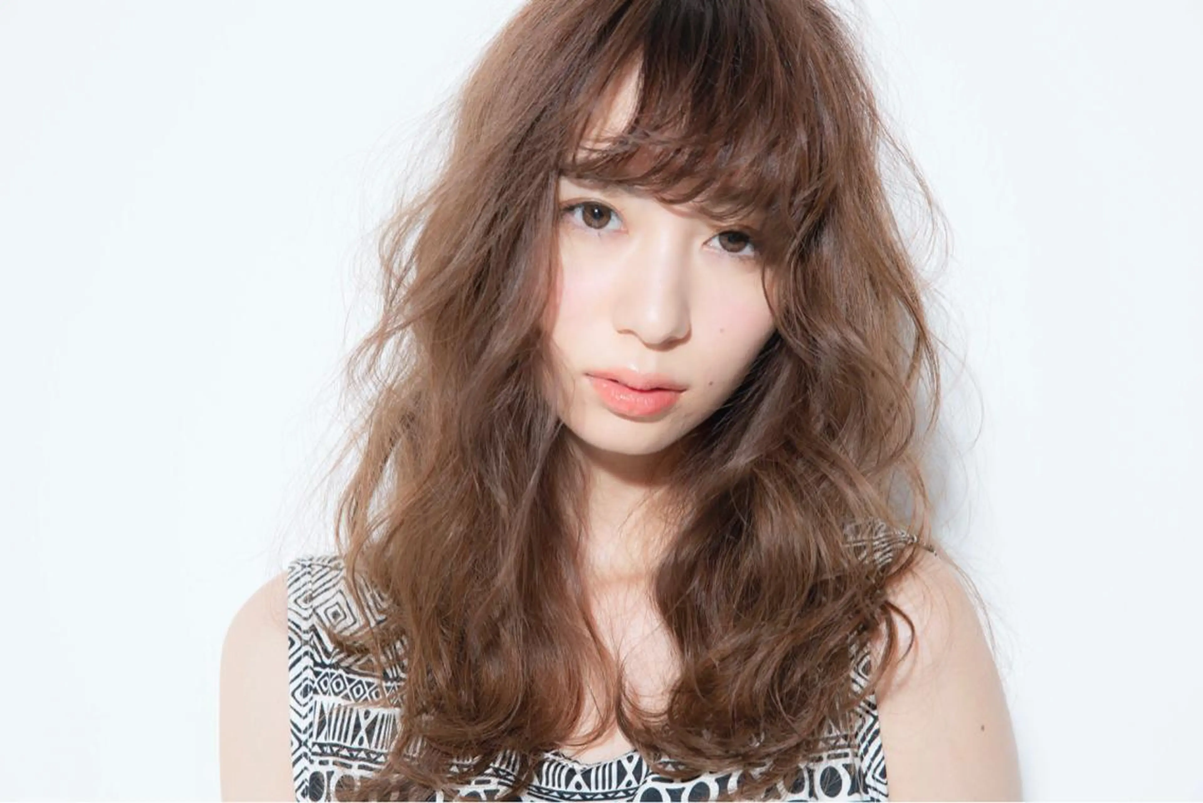 セミロング カラー パーマ セミロングパーマ ニュアンスパーマ ひがし　まさし JYUNESU副代表のヘアスタイル