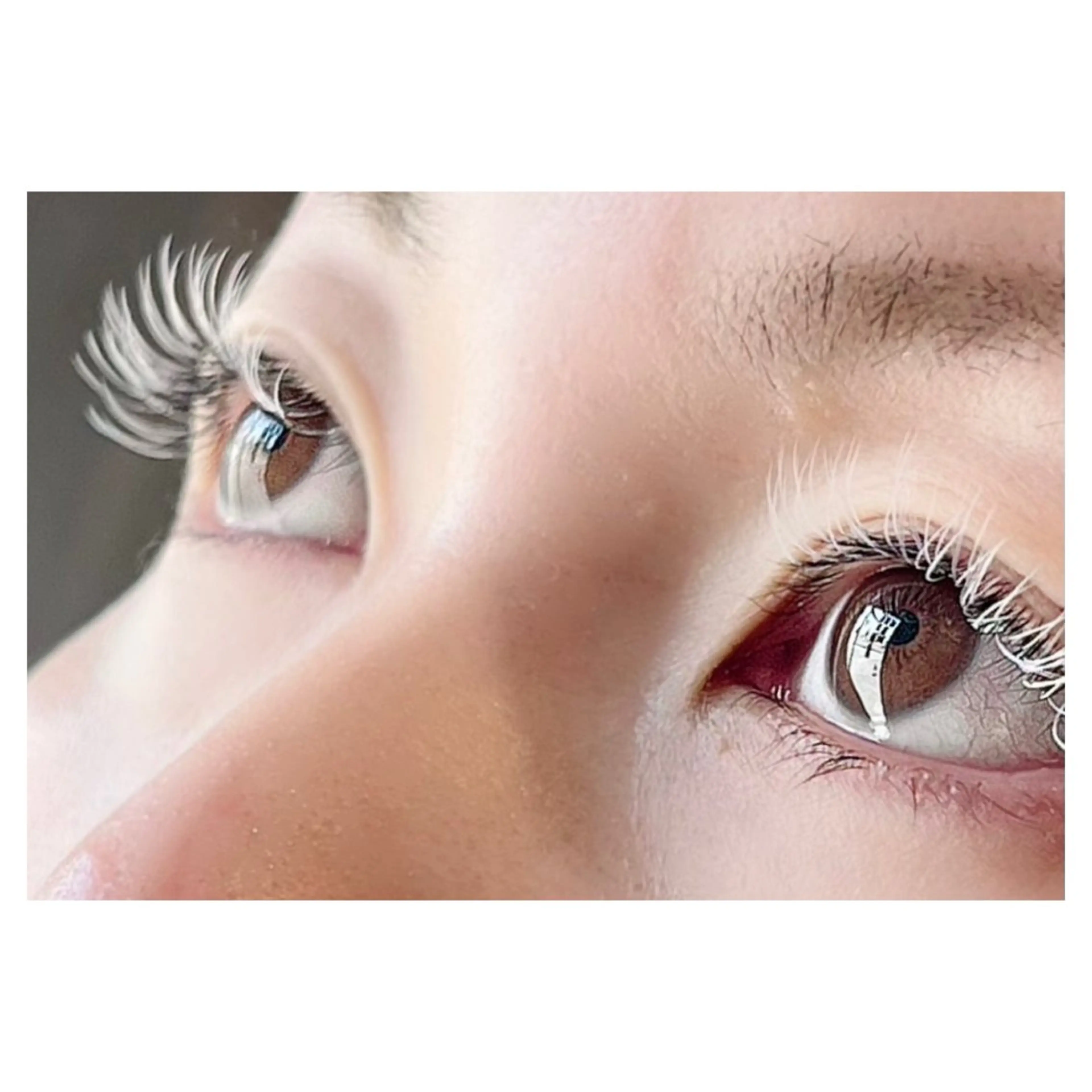 マツエク・マツパ まつげと眉毛の専門店 auliiのマツエク・マツパデザイン