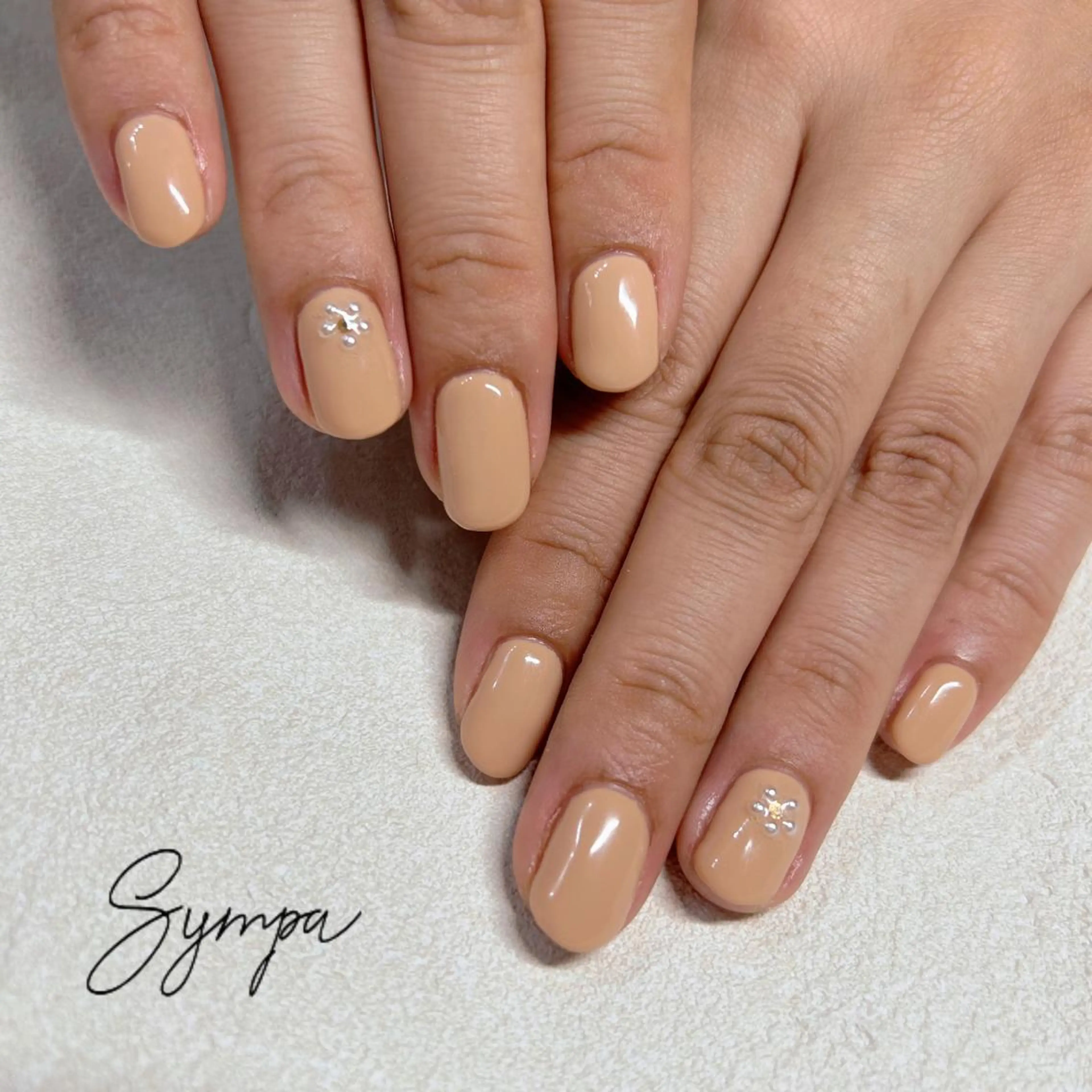 ネイル ハンドネイル Sympa: AYAKAのネイルデザイン