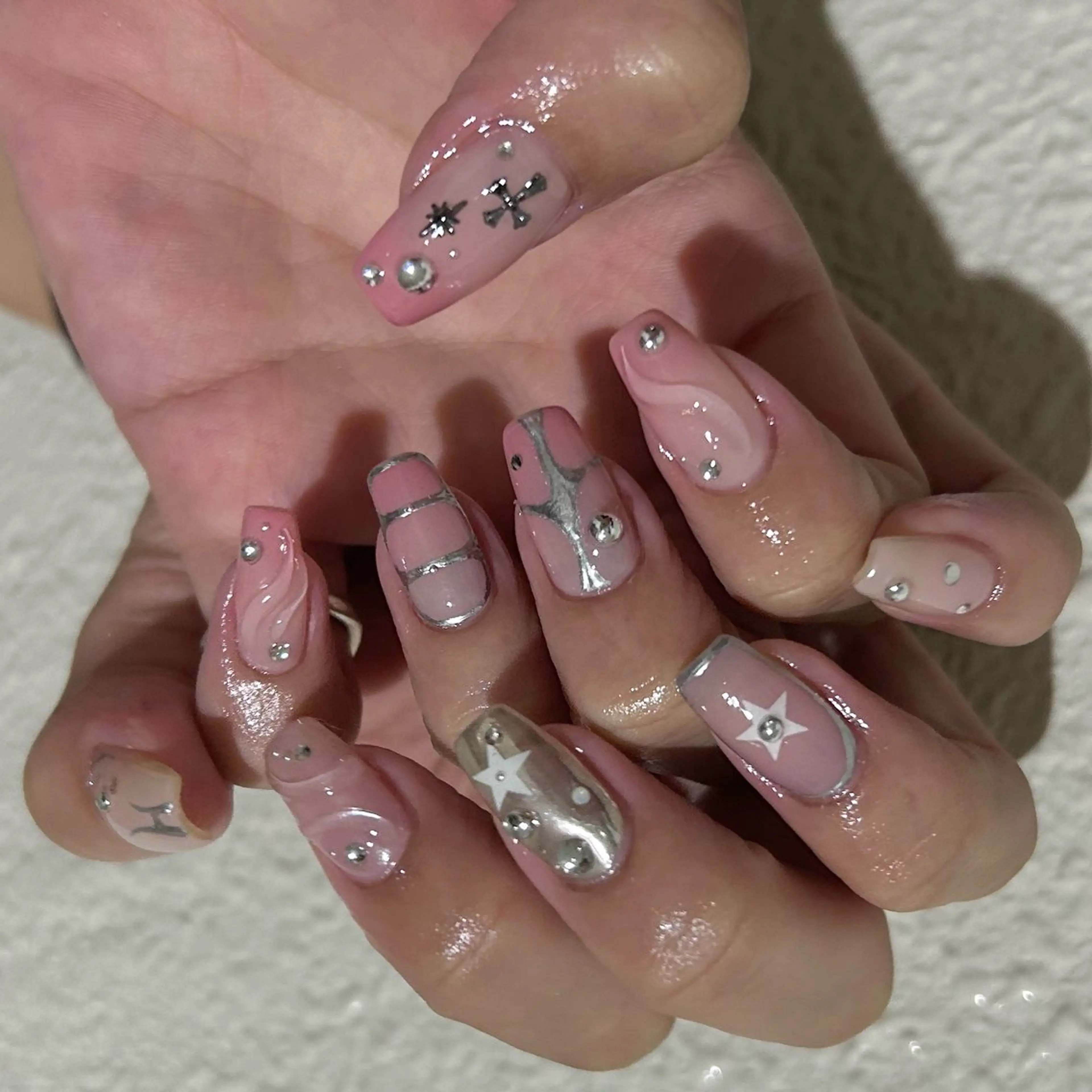 ネイル ハンドネイル パラあり！フィルイン 美フォルムのネイルデザイン