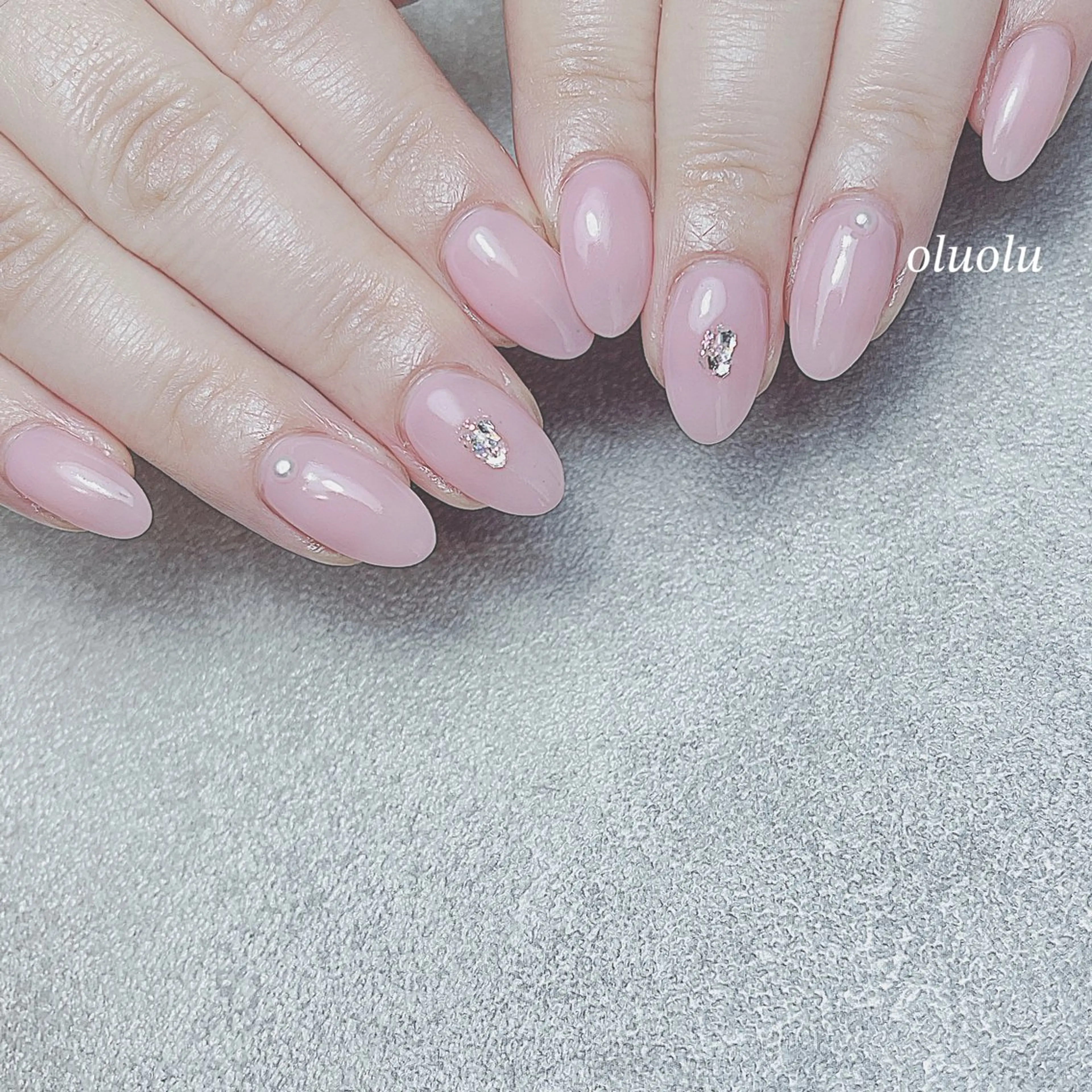 ネイル アートネイル フットネイル ワンカラーネイル ピンク ブライダルネイル 大村 紬華のネイルデザイン