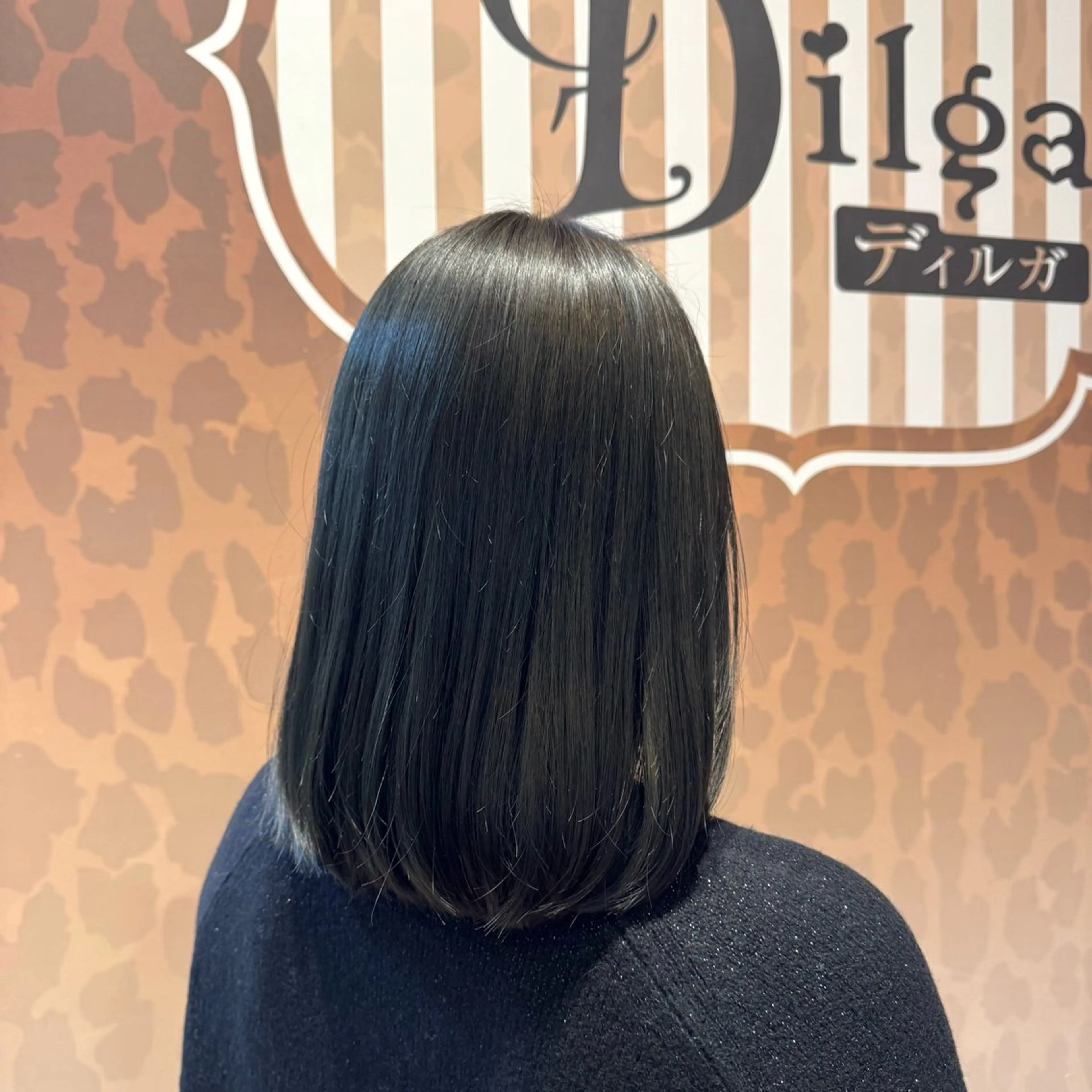 ミディアム カラー 透明感カラー DILGA LINK Rioのヘアスタイル