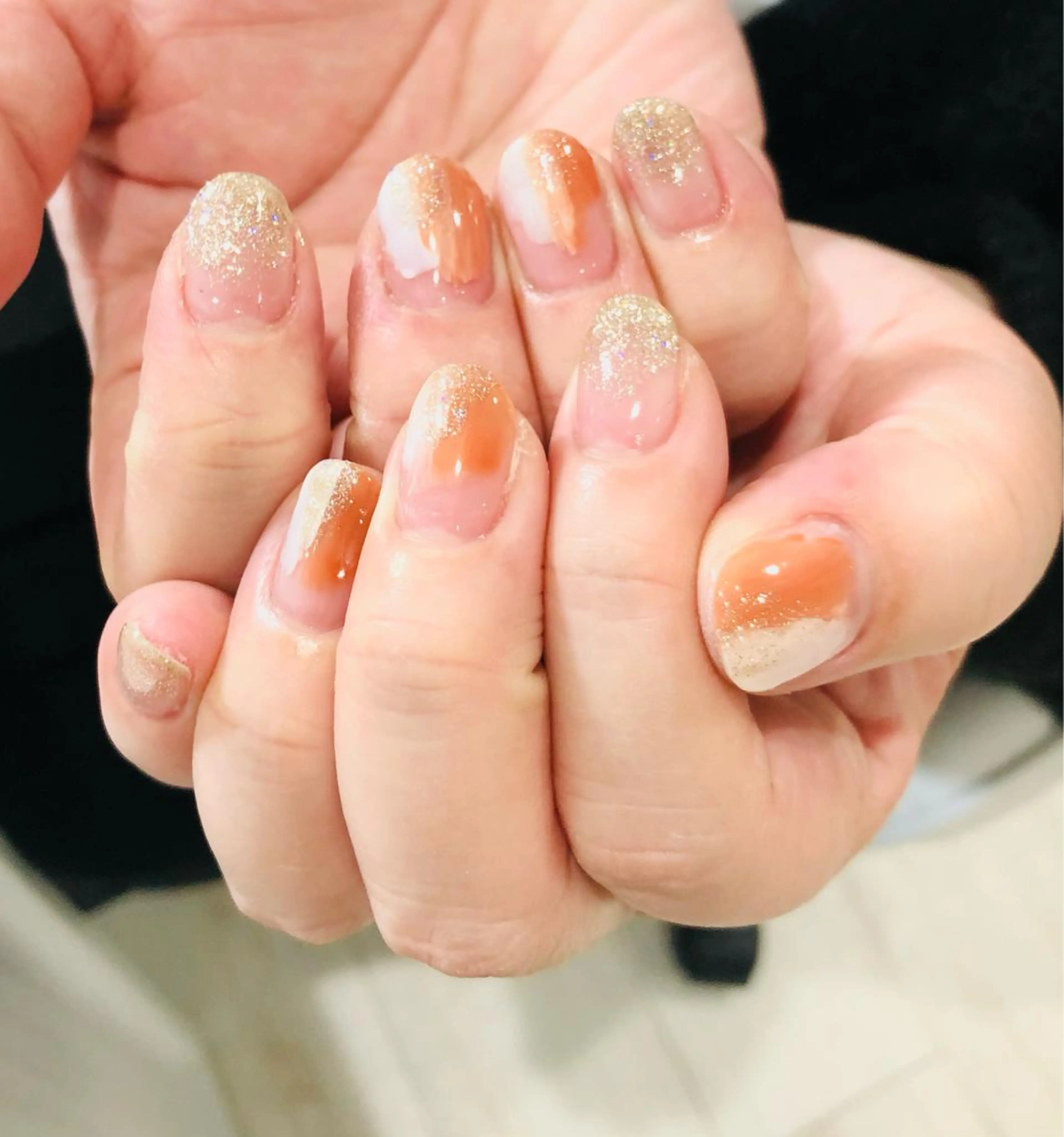 ネイル フラッシュネイル フレンチネイル ラメ(グリッター) ラメグラデーション マグネットネイル H3 hitoのネイルデザイン