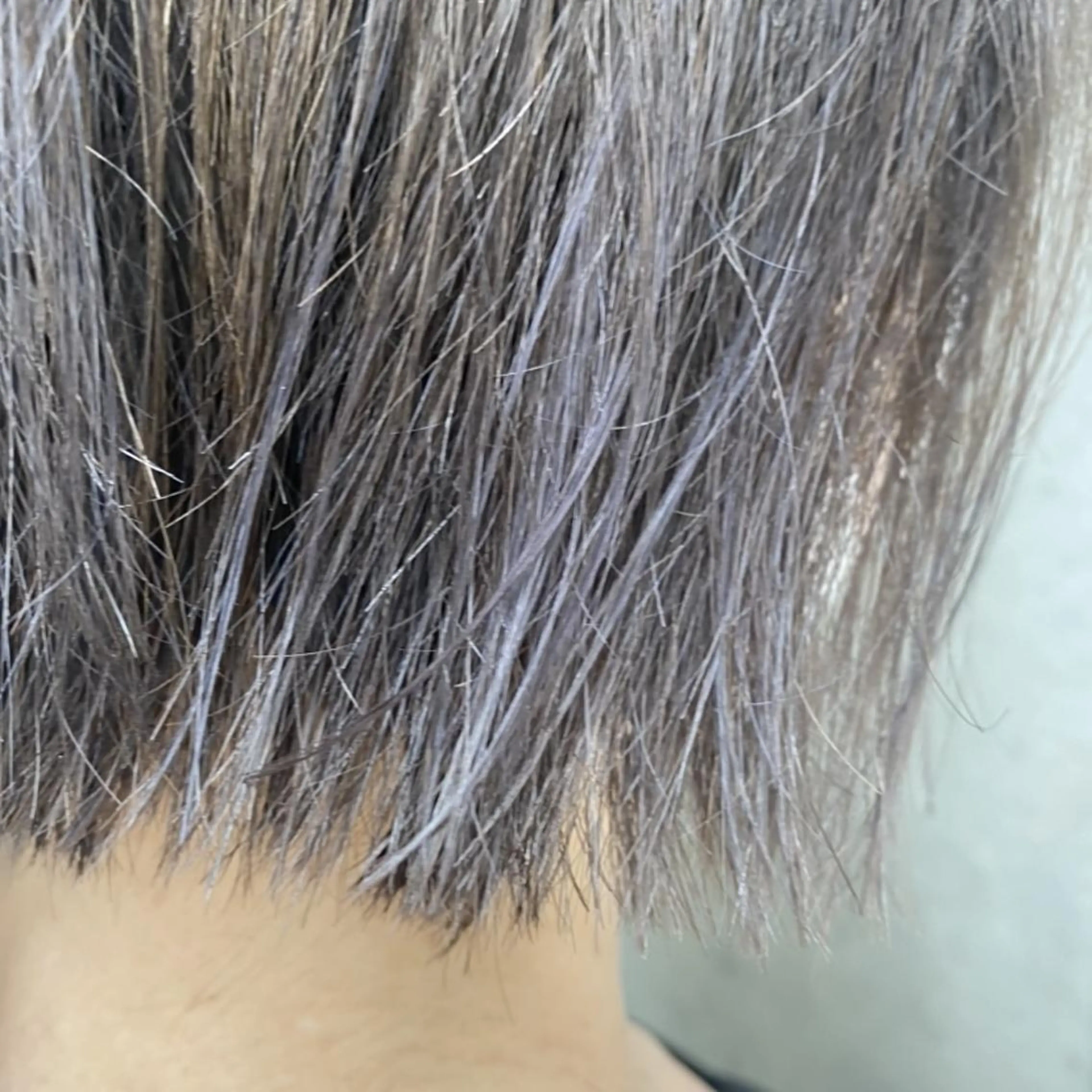 カラー SAKA GUCHIのヘアスタイル