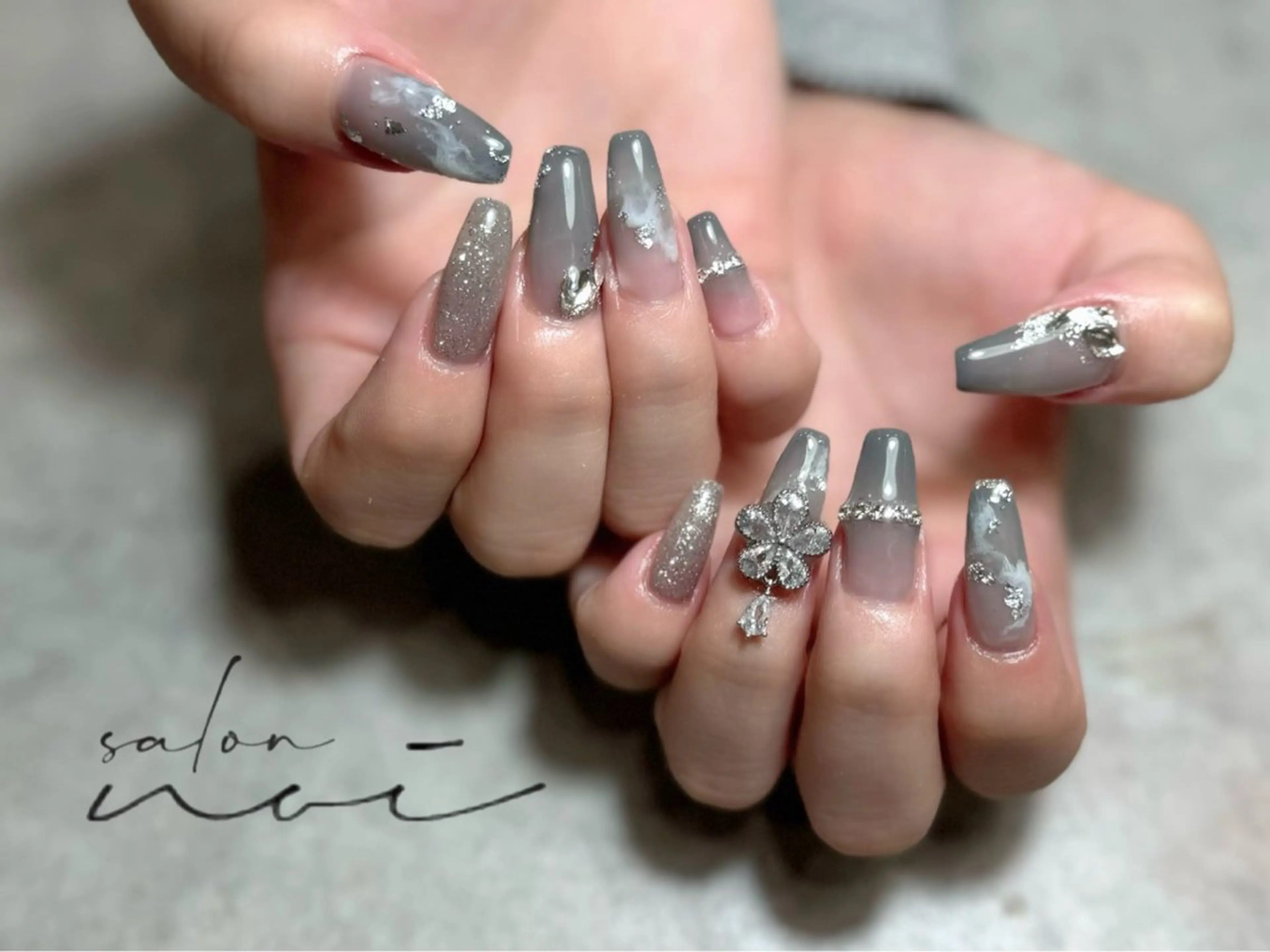 ネイル ハンドネイル salon noiのネイルデザイン