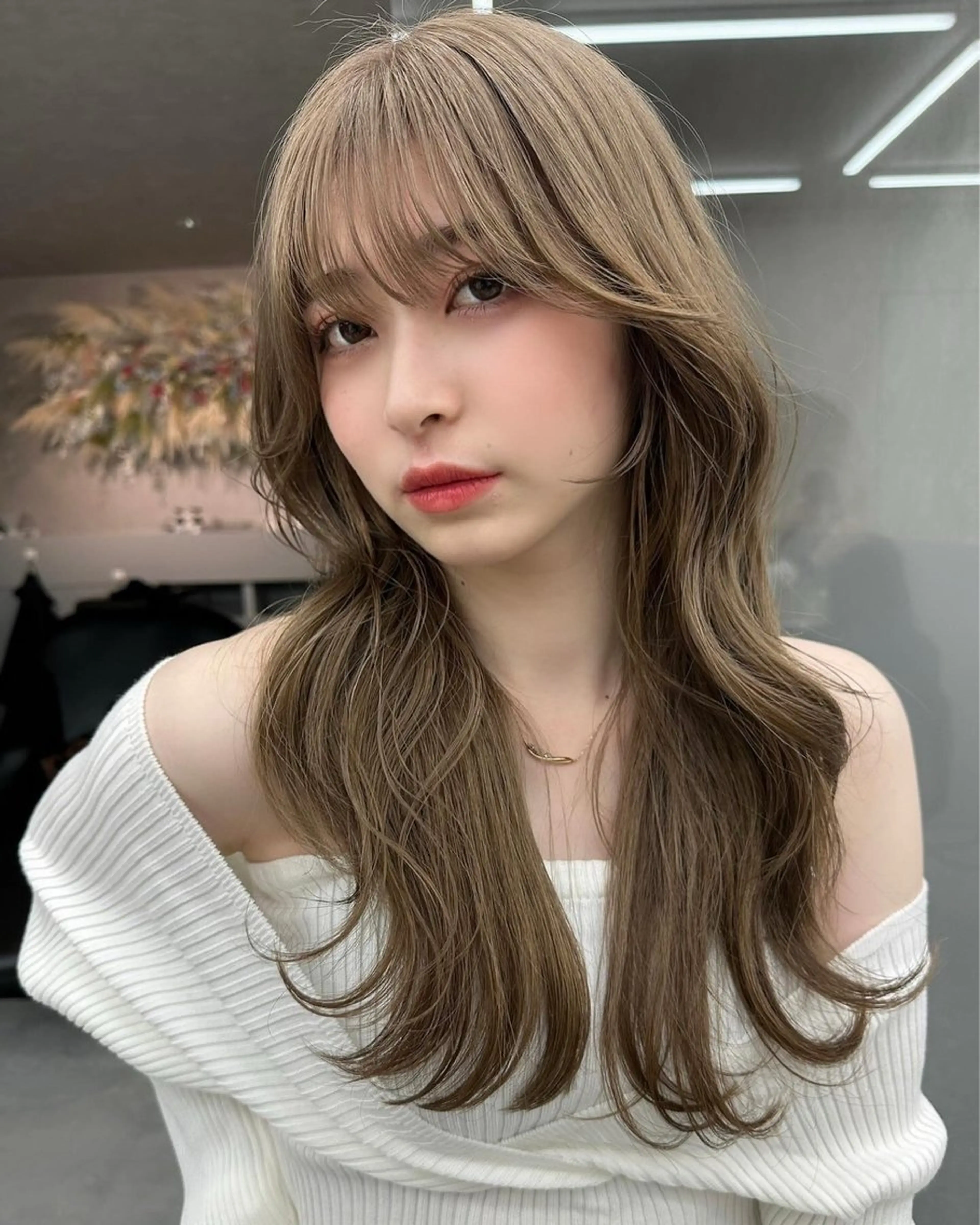 ロング カラー くびれヘア 韓国風ヘア レイヤーカット 小顔カット ワンホンヘア ヘアカラー トリートメント 博多ベージュ 🐻松井傑のヘアスタイル