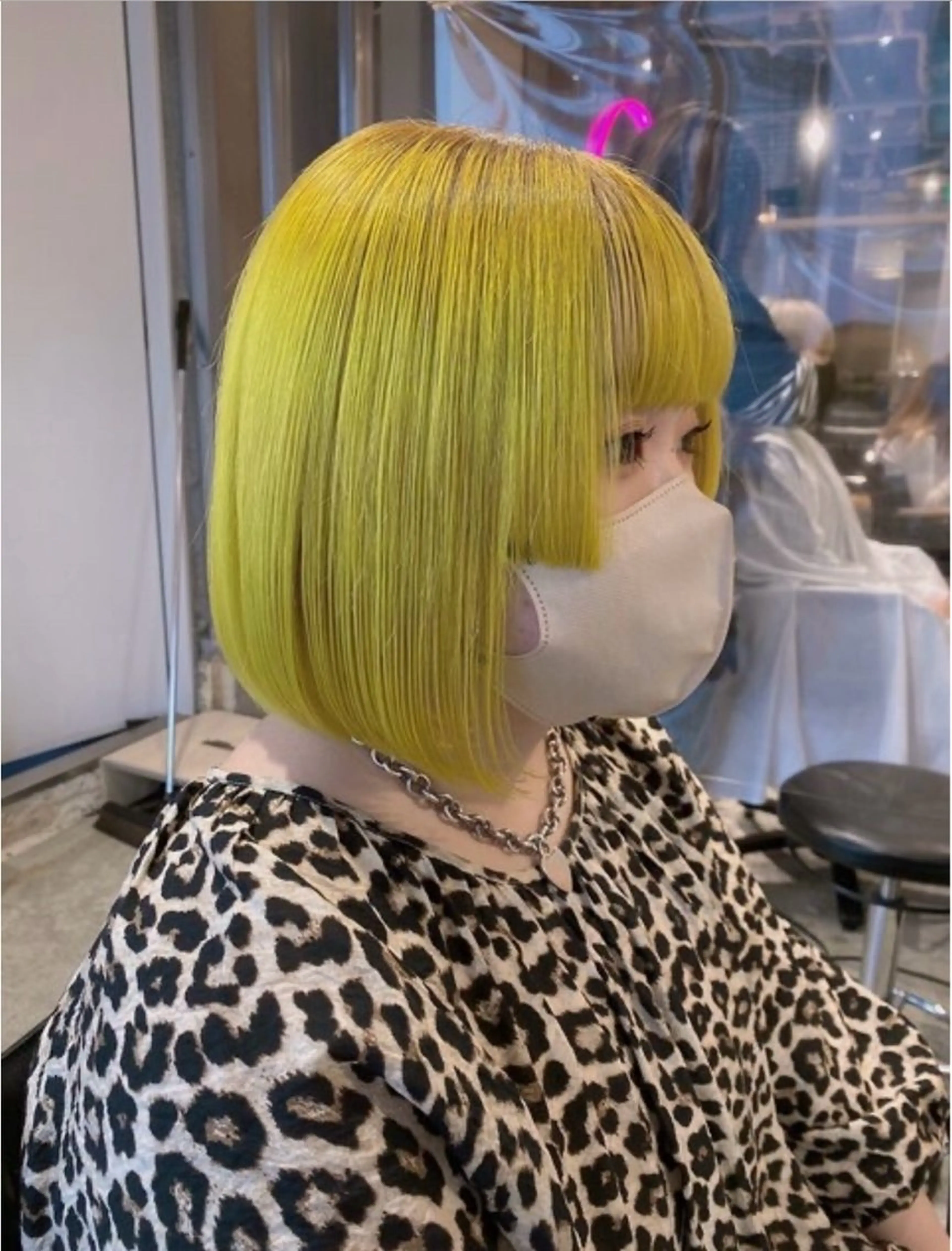 カラー トミオカ ノアのヘアスタイル