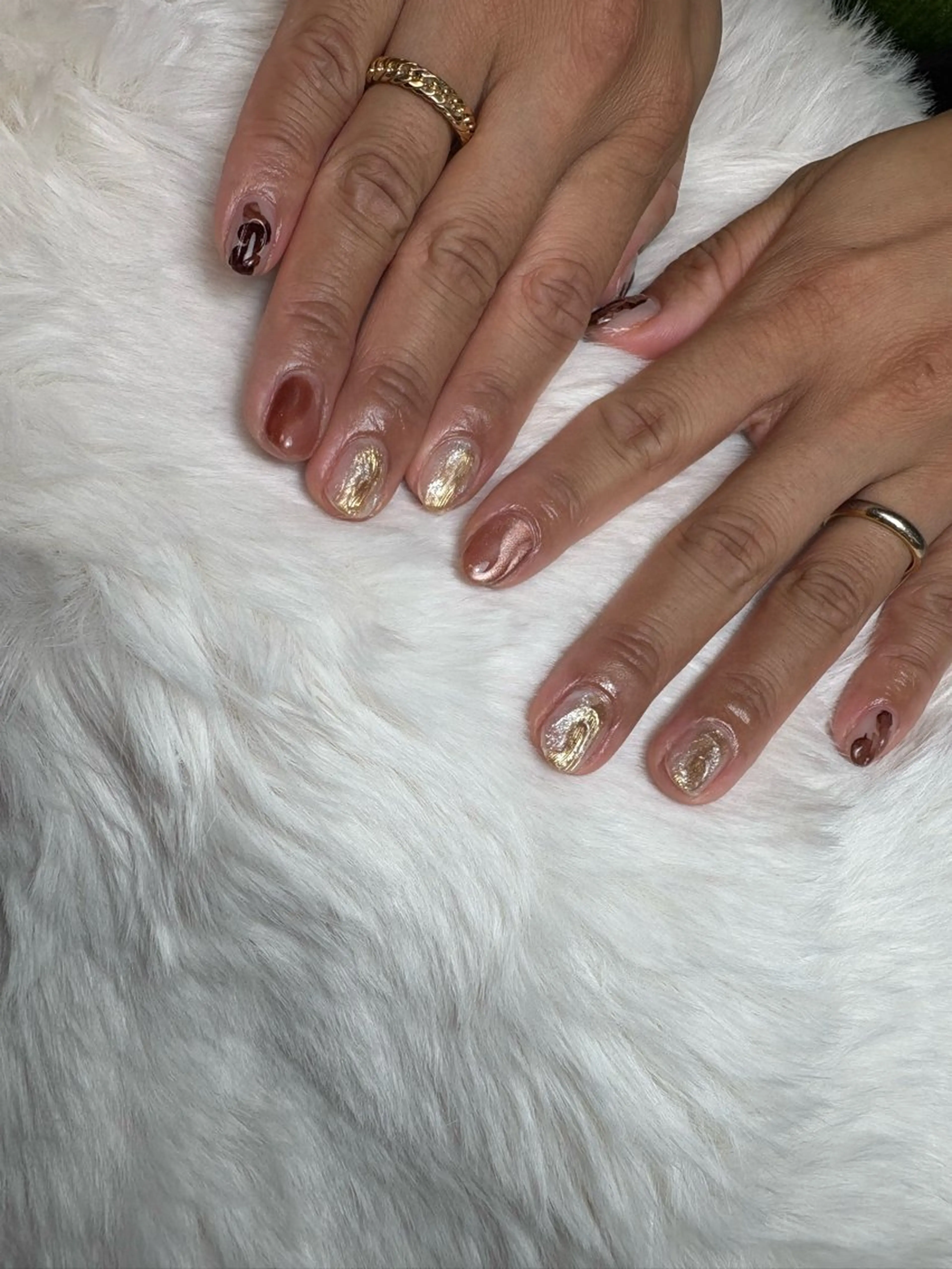 ネイル 黒須莉奈 IRYのネイルデザイン