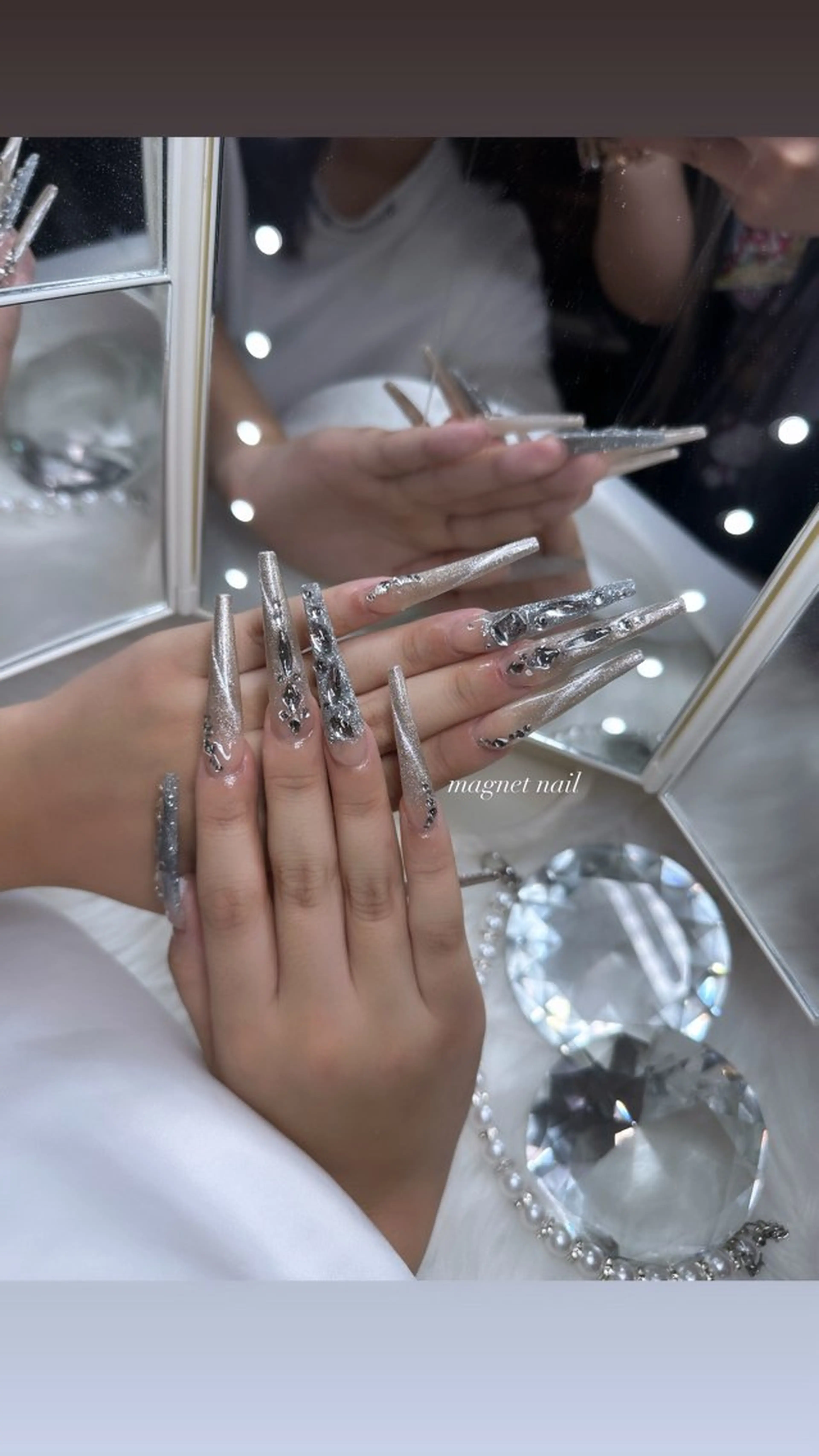 ネイル 加納 莉音のネイルデザイン