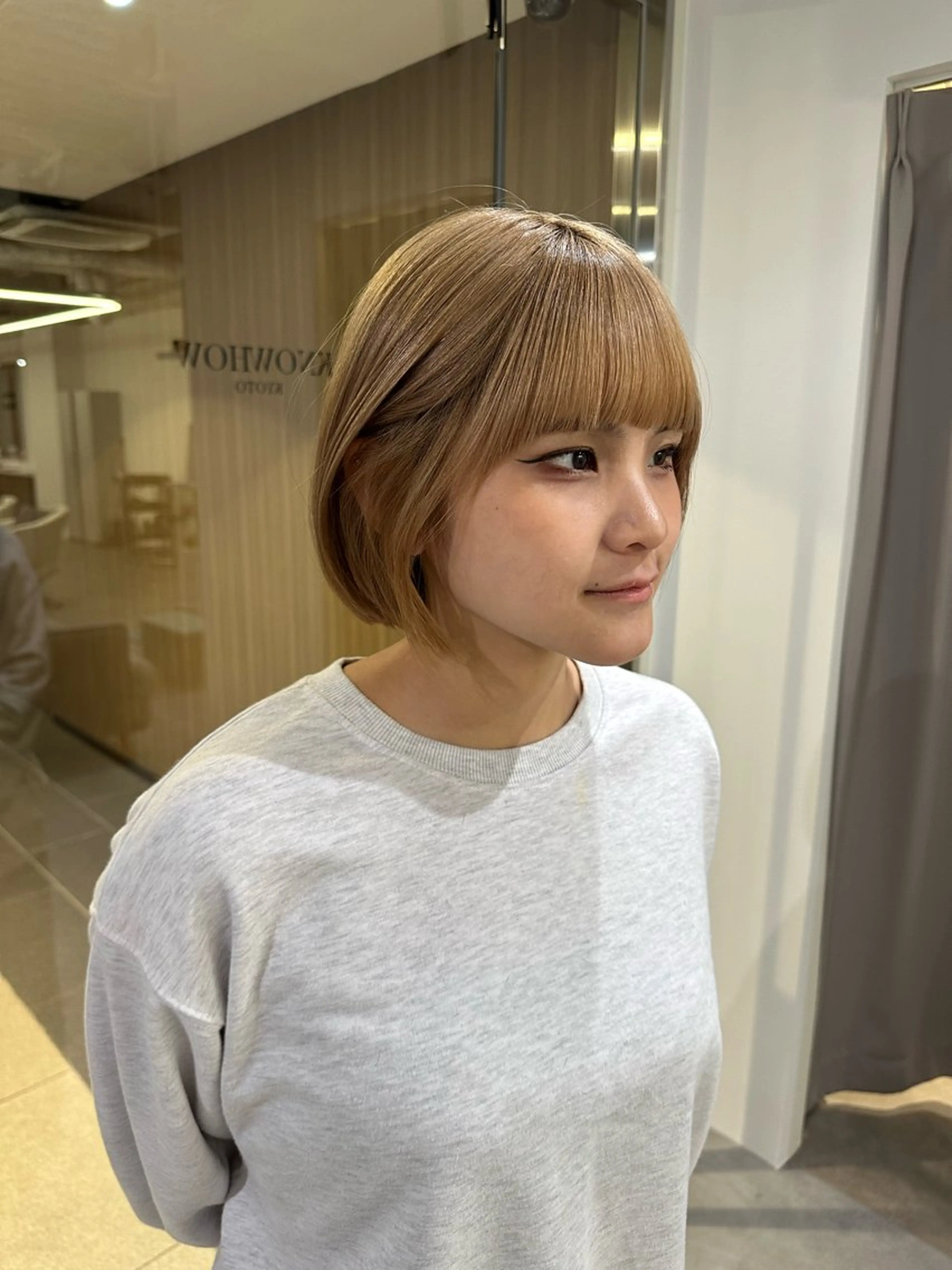 ショート カット トリートメント アンニュイヘア/ 顔周りカット/眞弓萌のヘアスタイル