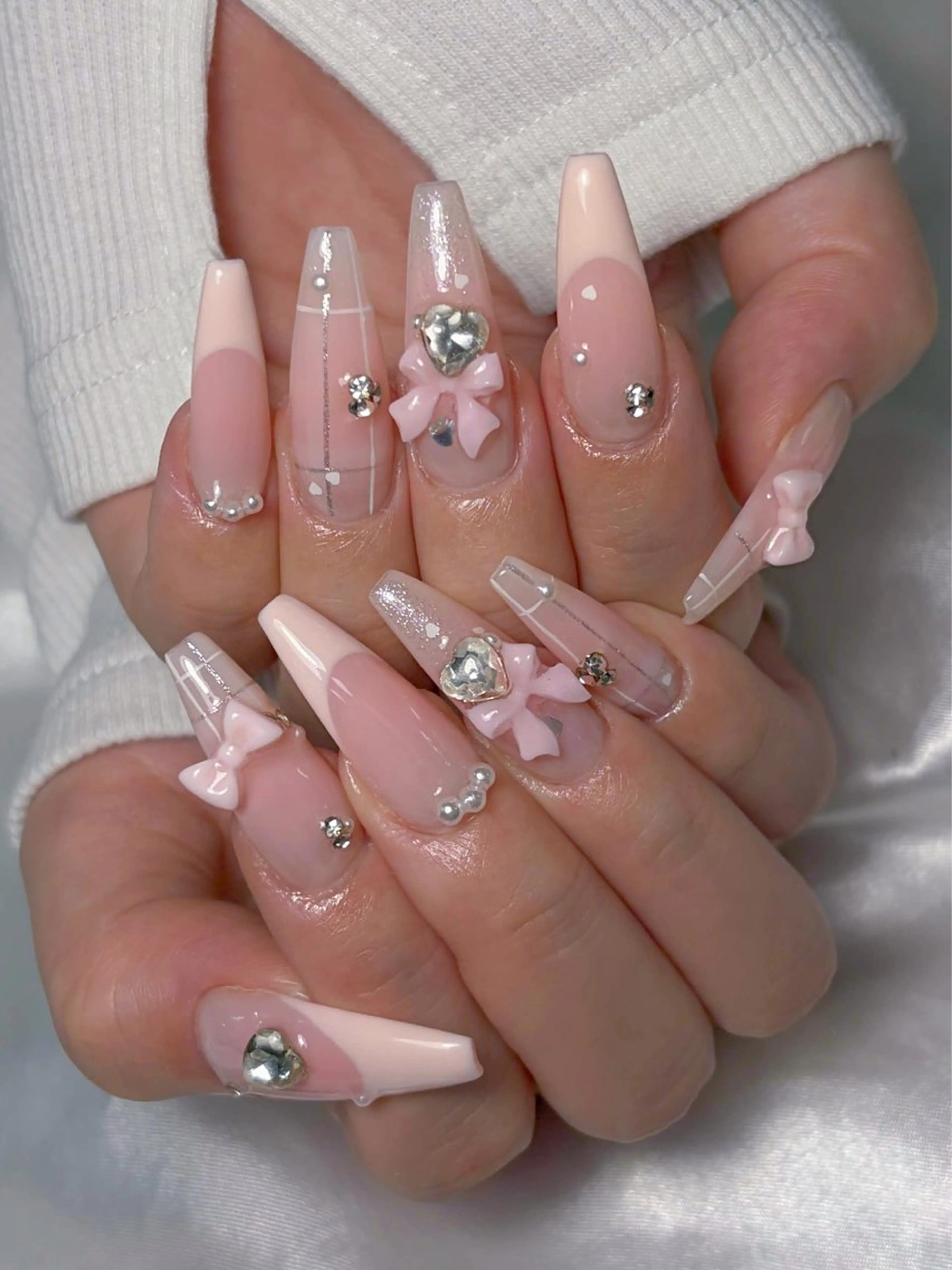 ネイル ハンドネイル LEELA NAIL STUDIOのネイルデザイン