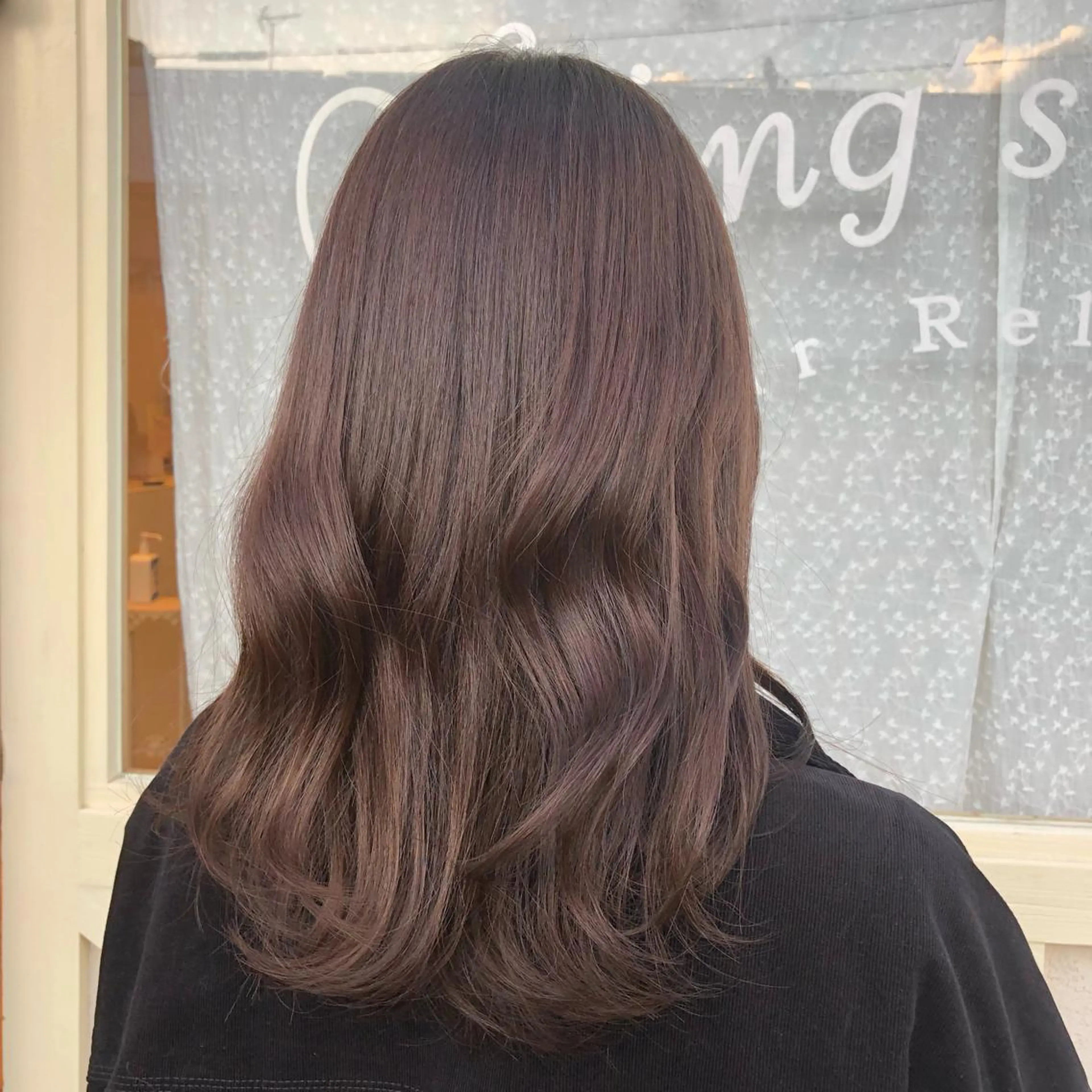 セミロング 沙奈 /さなのヘアスタイル