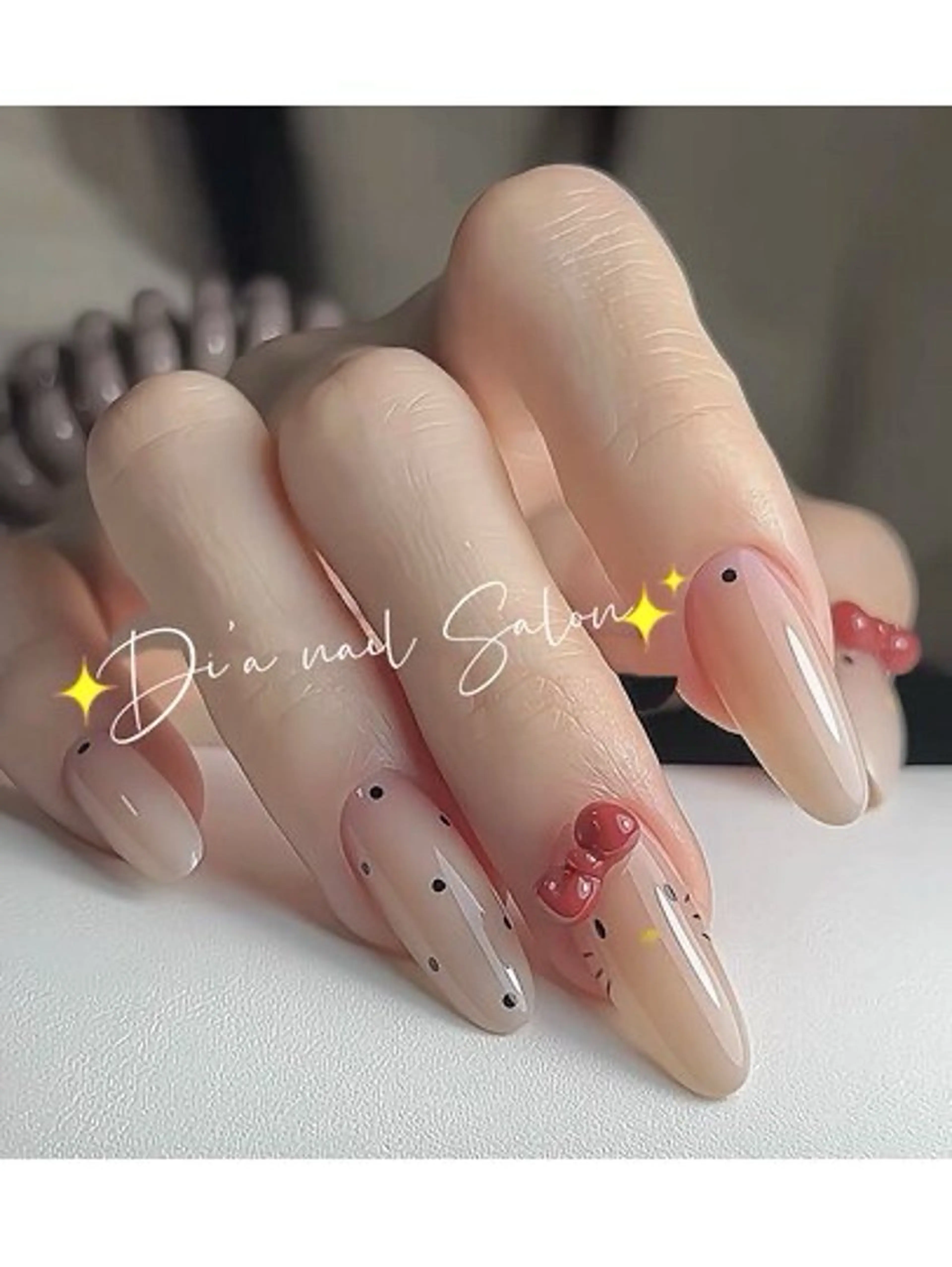 ショート 荒井 由佳のネイルデザイン