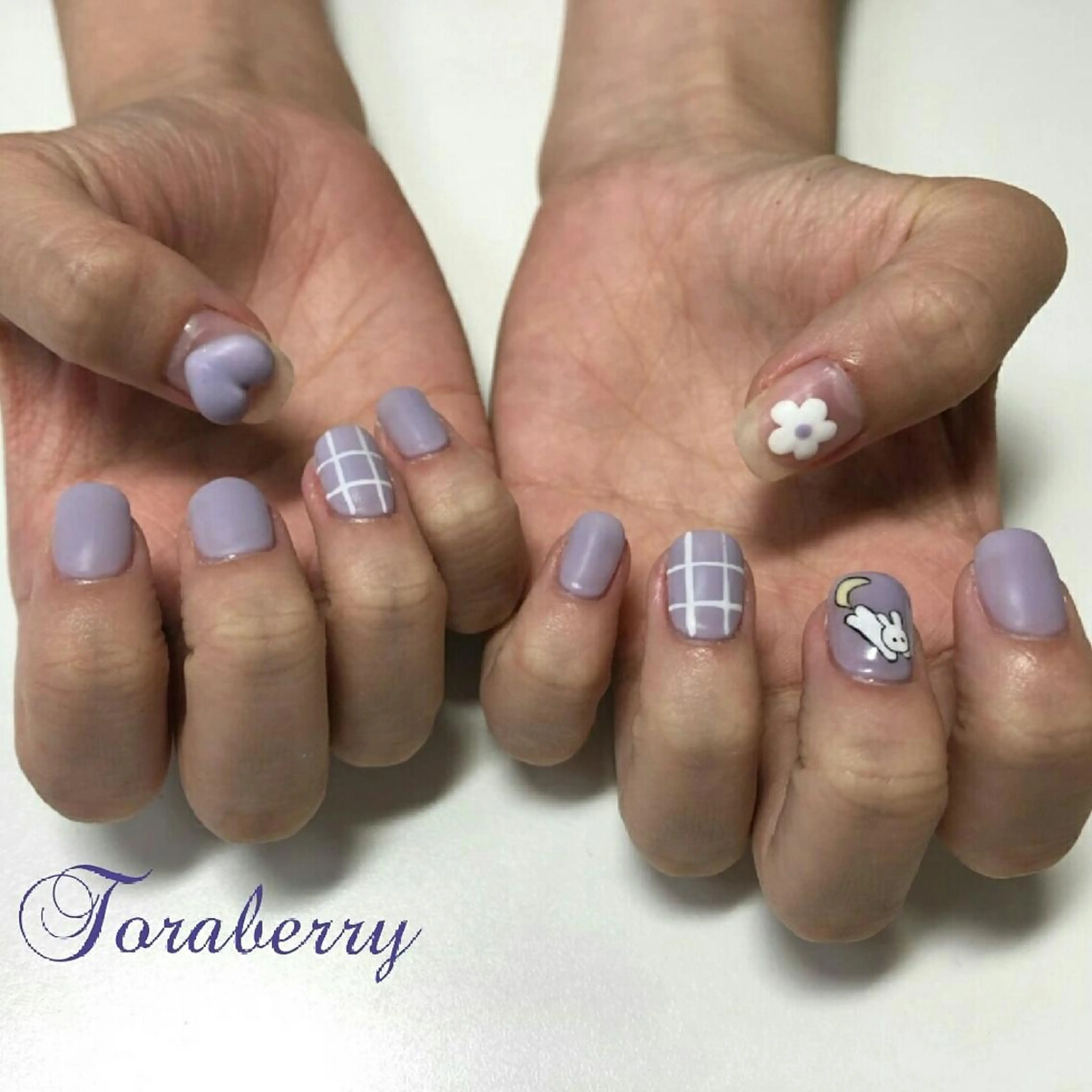 ネイル ハンドネイル ネイリスト なつみのネイルデザイン