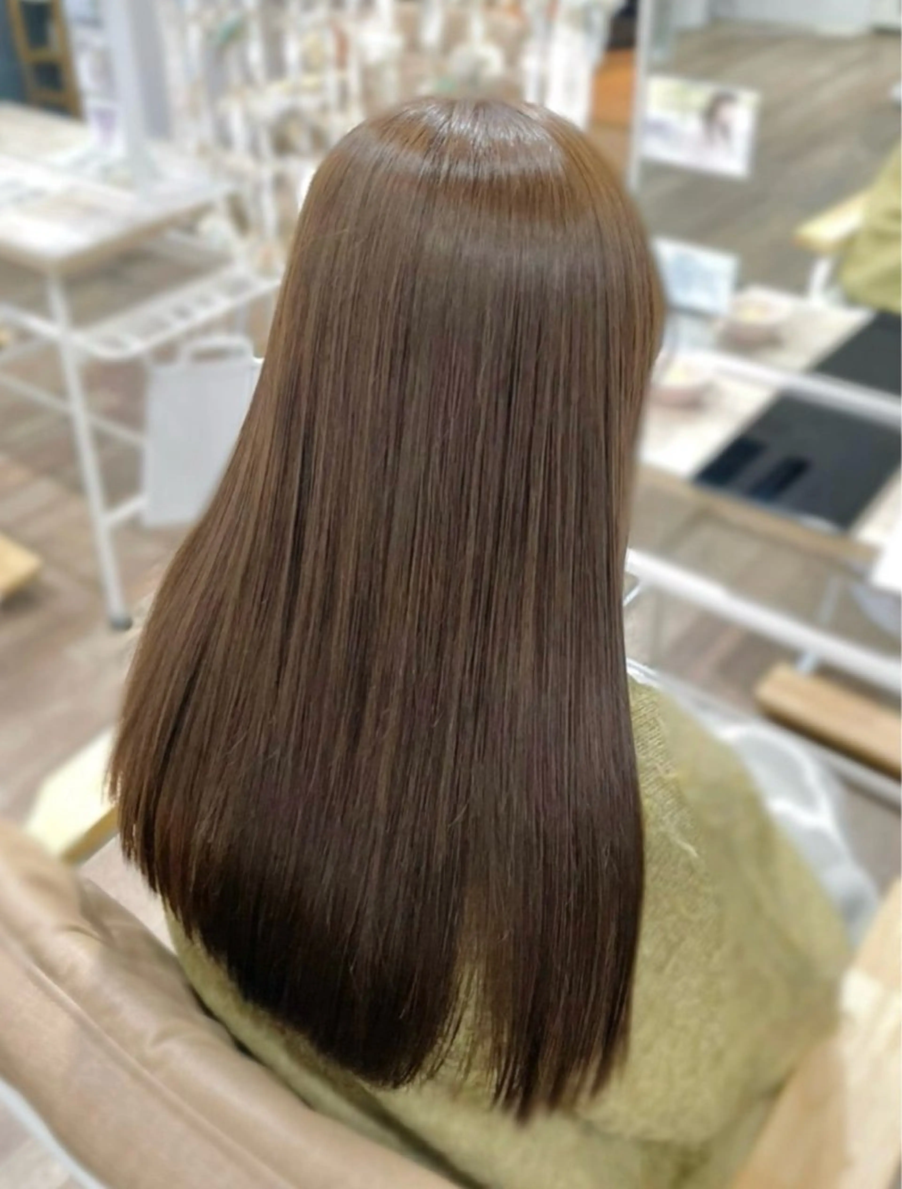セミロング カラー カット ヘアカラー トリートメント yuzua/レイヤー /矯正/艶感カラーのヘアスタイル