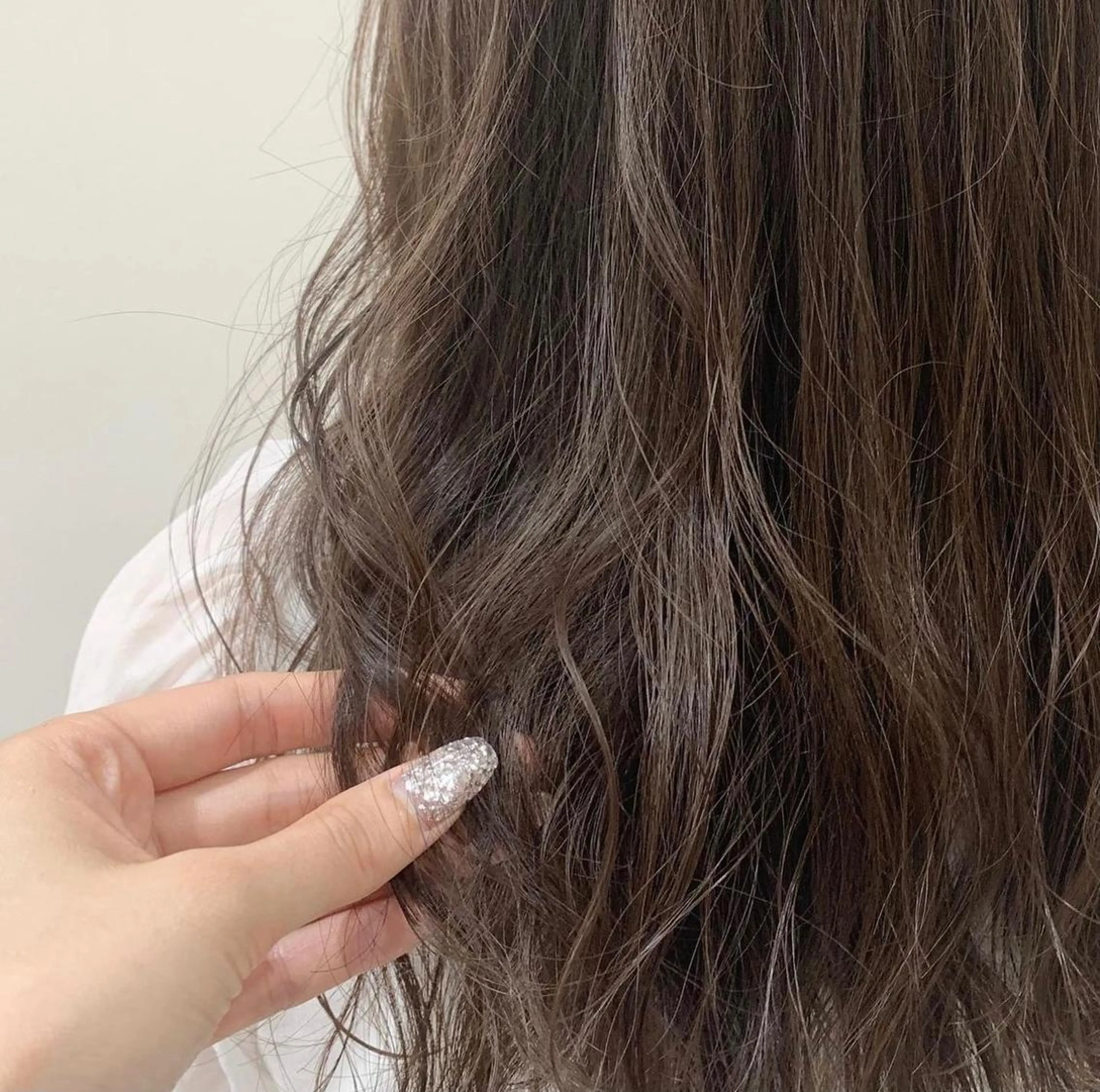 セミロング カラー 透明感カラー ヘアカラー トリートメント 農添 杏のヘアスタイル