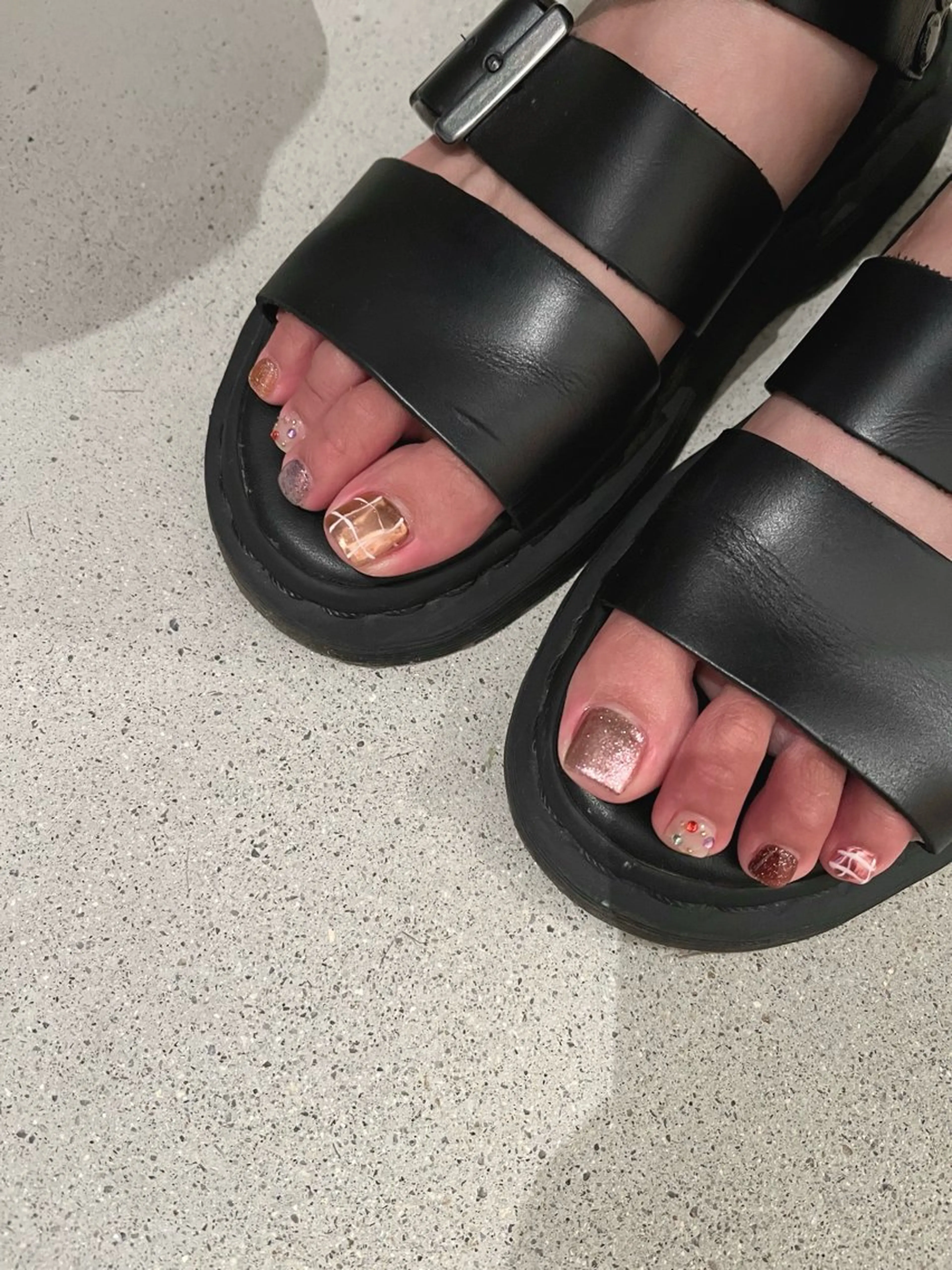 ネイル フットネイル K Aのネイルデザイン