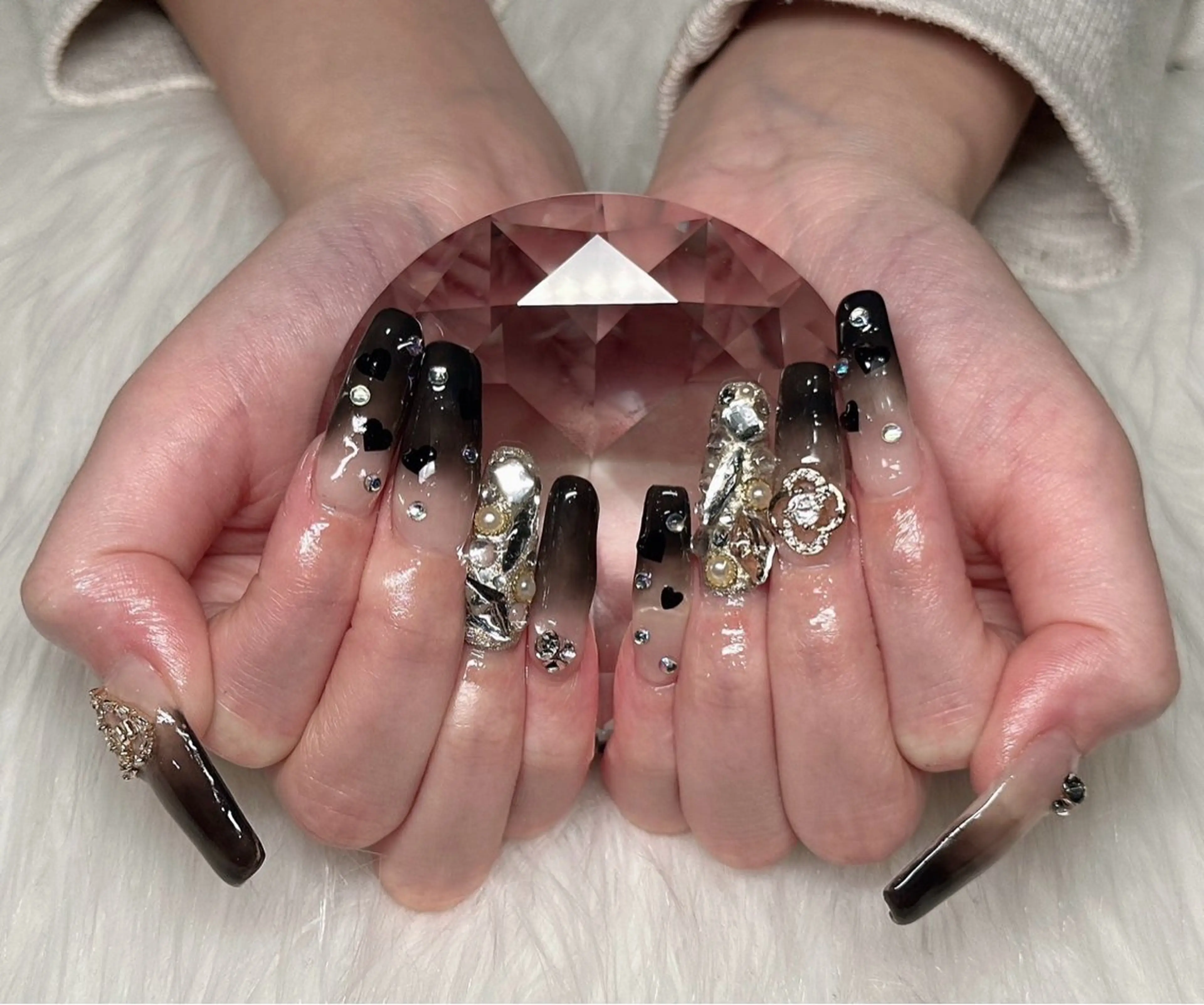 ネイル ハンドネイル nail&eye Ariesのネイルデザイン