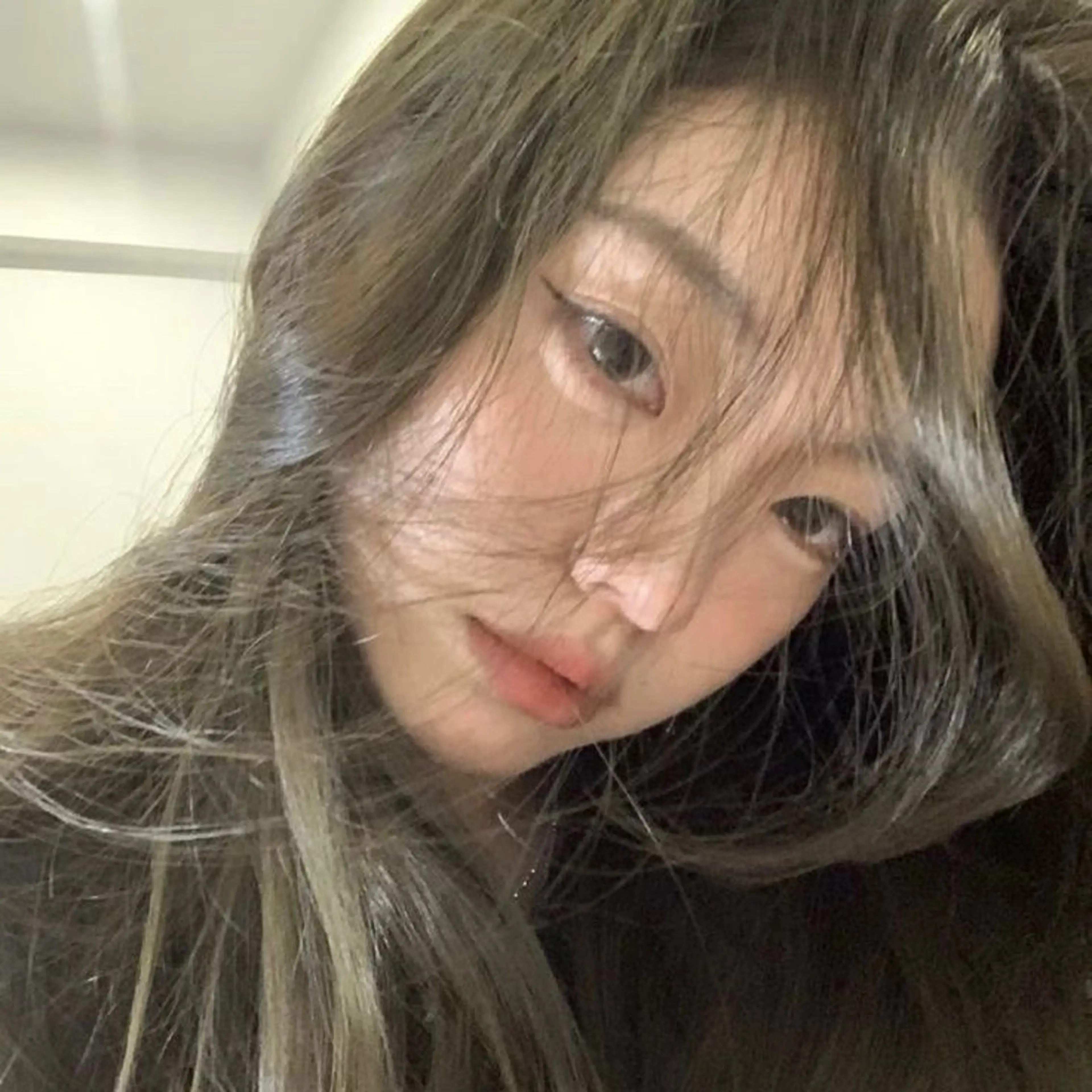 ロング カラー 透明感カラー オリーブカラー 顔まわりレイヤー 顔周りカット レイヤーカット nonoka オリーブ/レイヤーのヘアスタイル