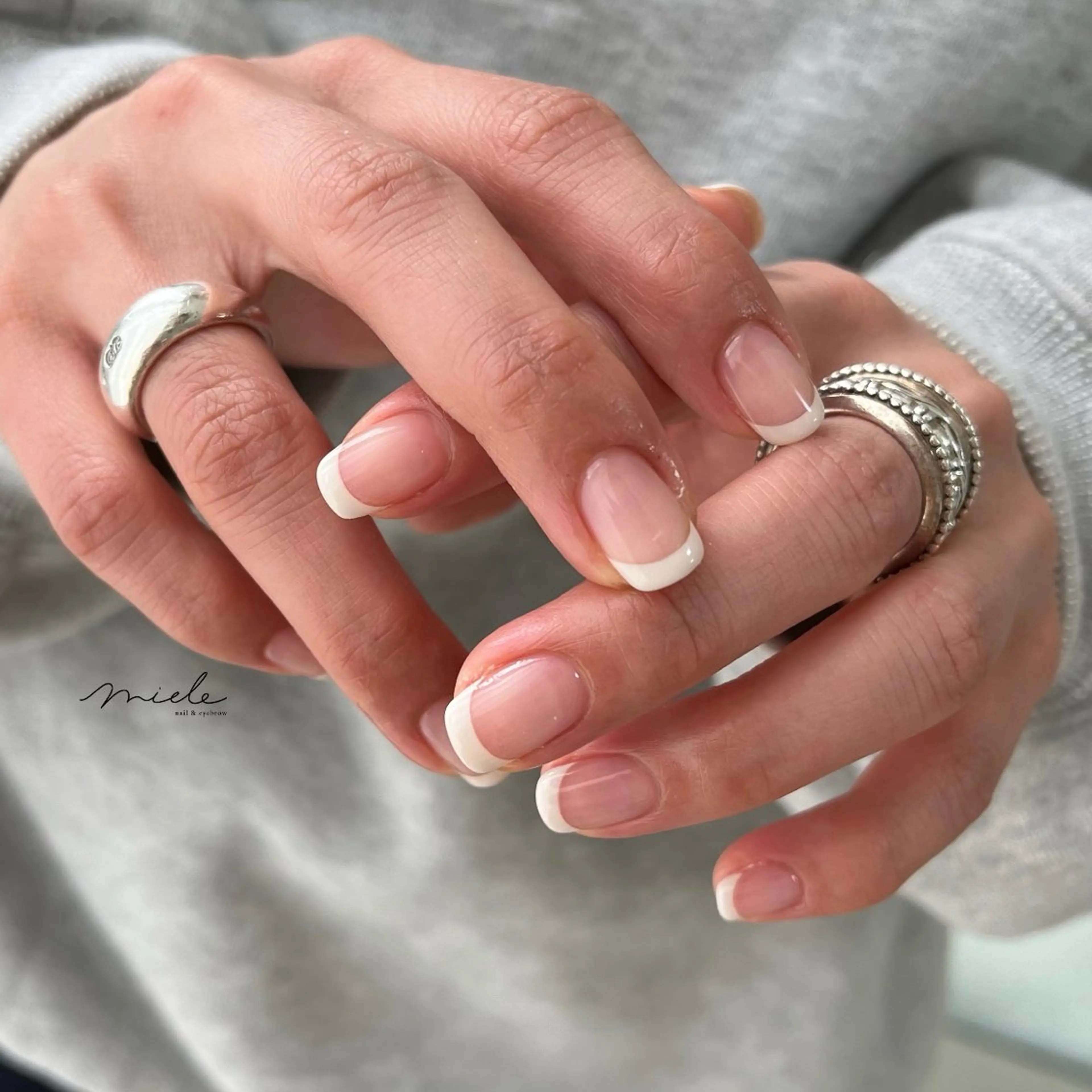 ネイル ハンドネイル miele【ミエレ】 海外シンプルデザインのネイルデザイン
