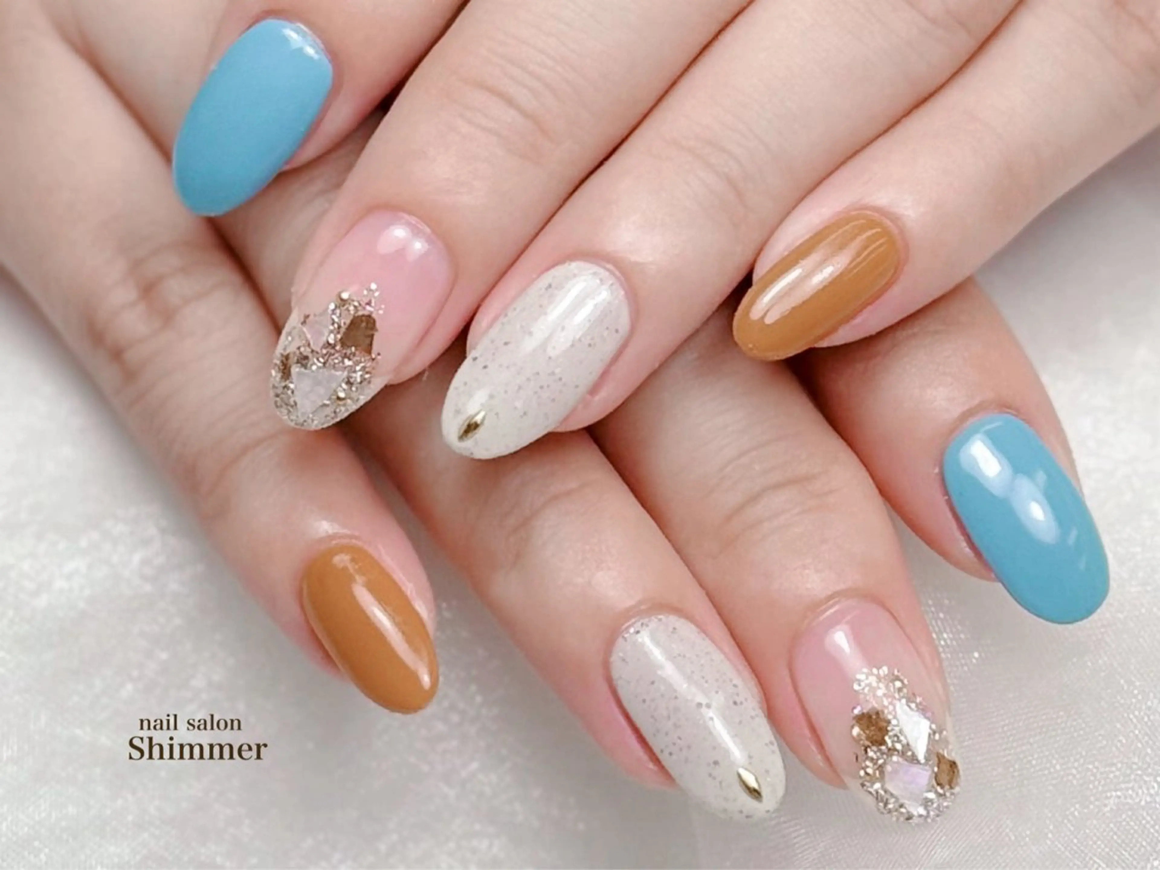 ネイル ハンドネイル Shimmer Risaのネイルデザイン