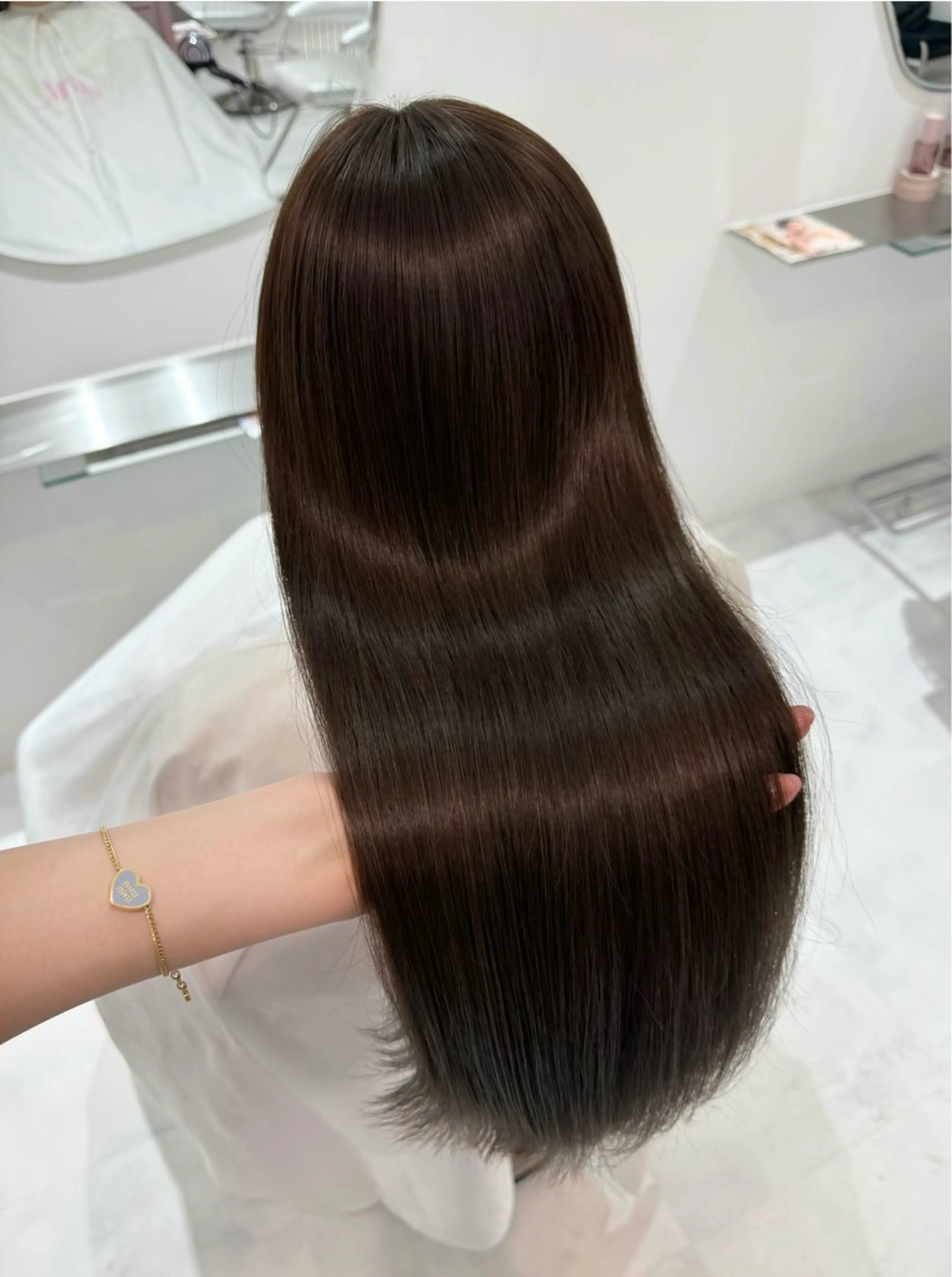 ロング カラー 林 みやびのヘアスタイル