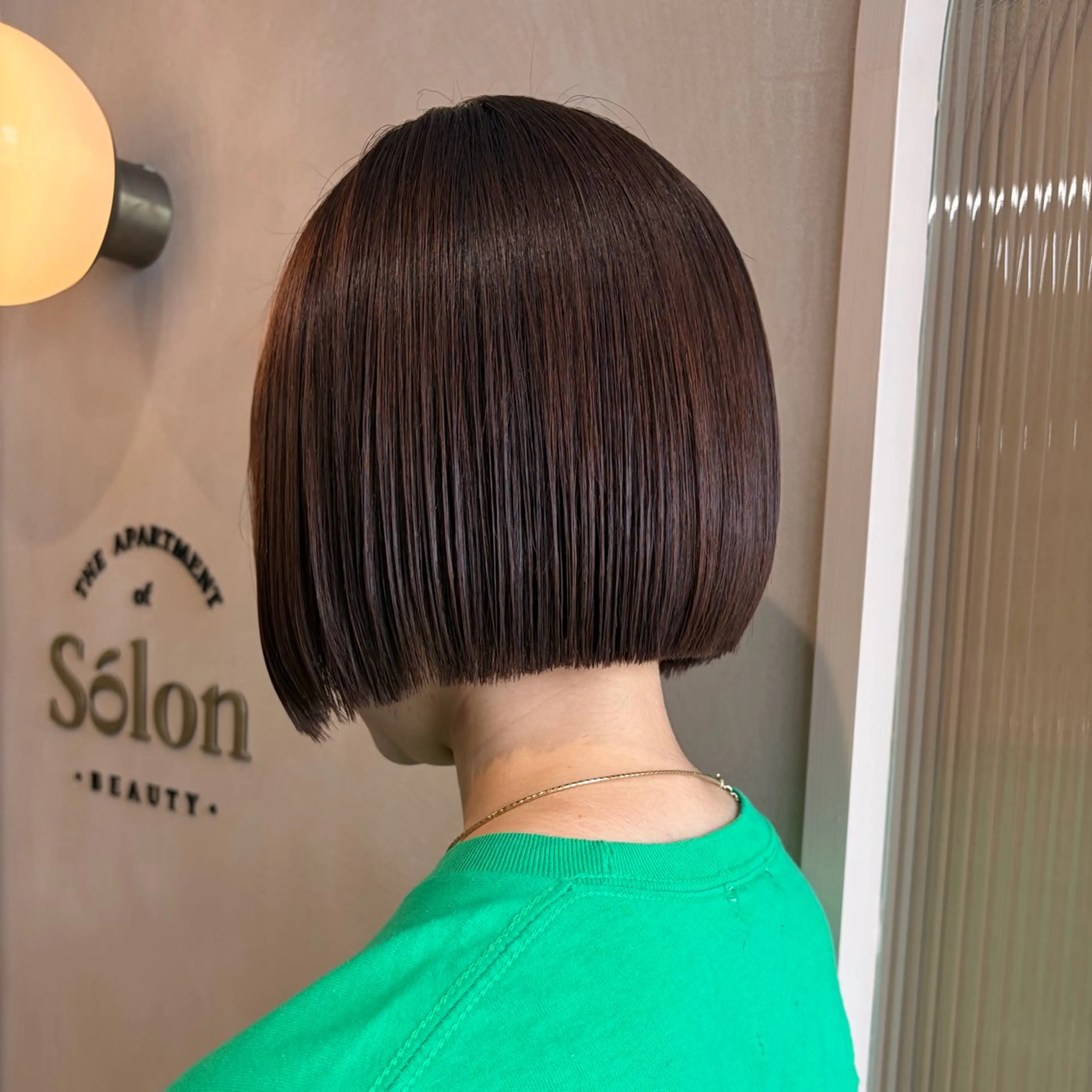 ショート カット トリートメント 黒坂 唯奈 /パーマとボブ特化のヘアスタイル