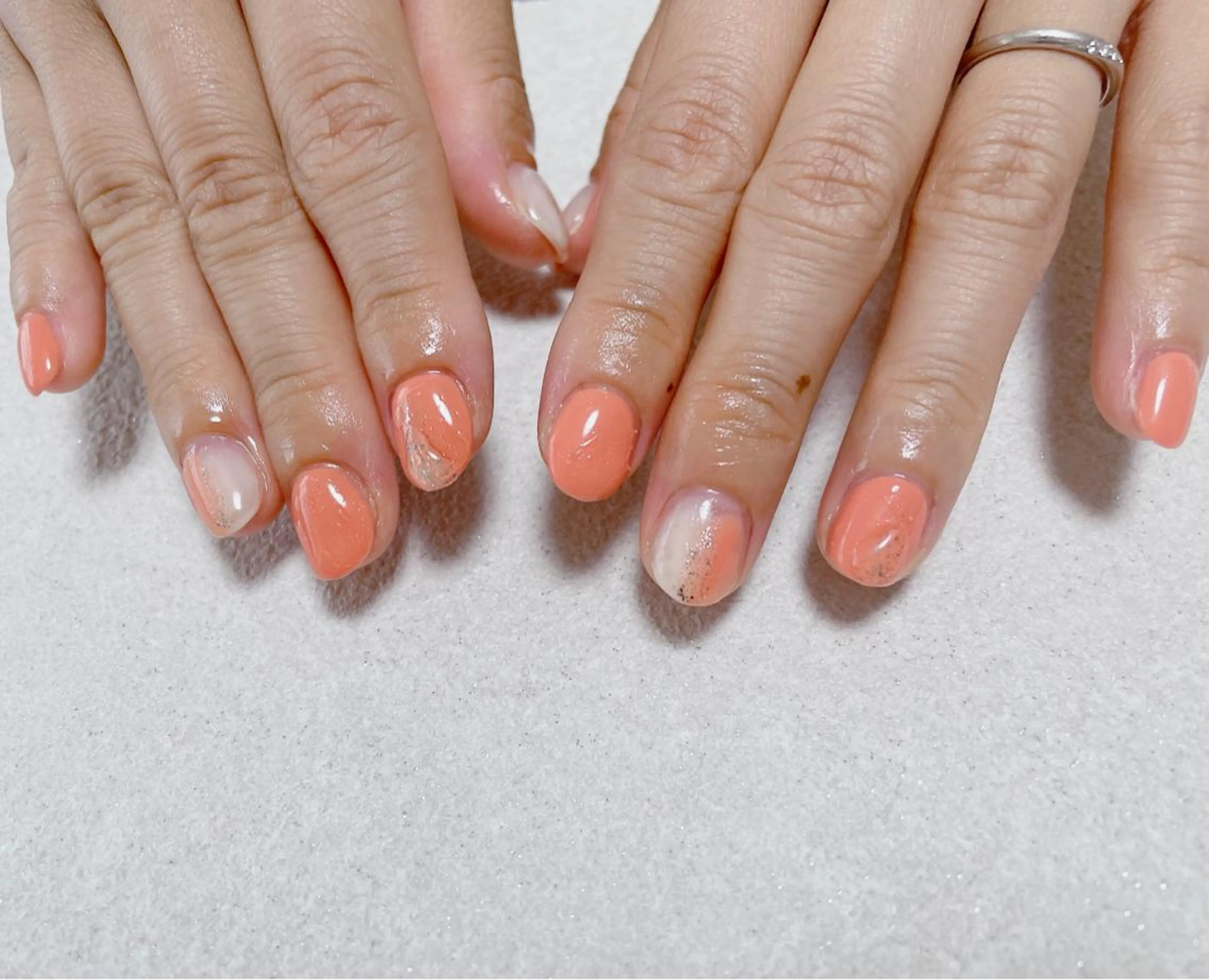 ネイル オーロラネイル フラワーネイル フットネイル フレンチネイル ジェルネイル kikinail 溝の口のネイルデザイン